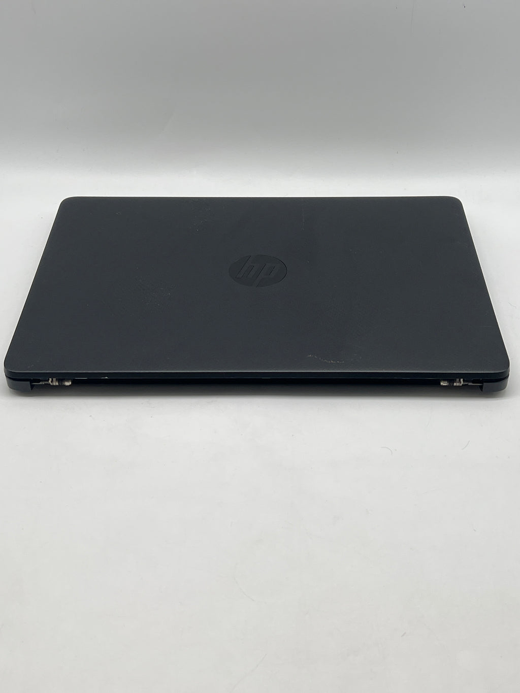 HP Laptop 14-fq0013dx Athlon Silver 3050U 4GB RAM 128GB SSD - For Parts (READ)