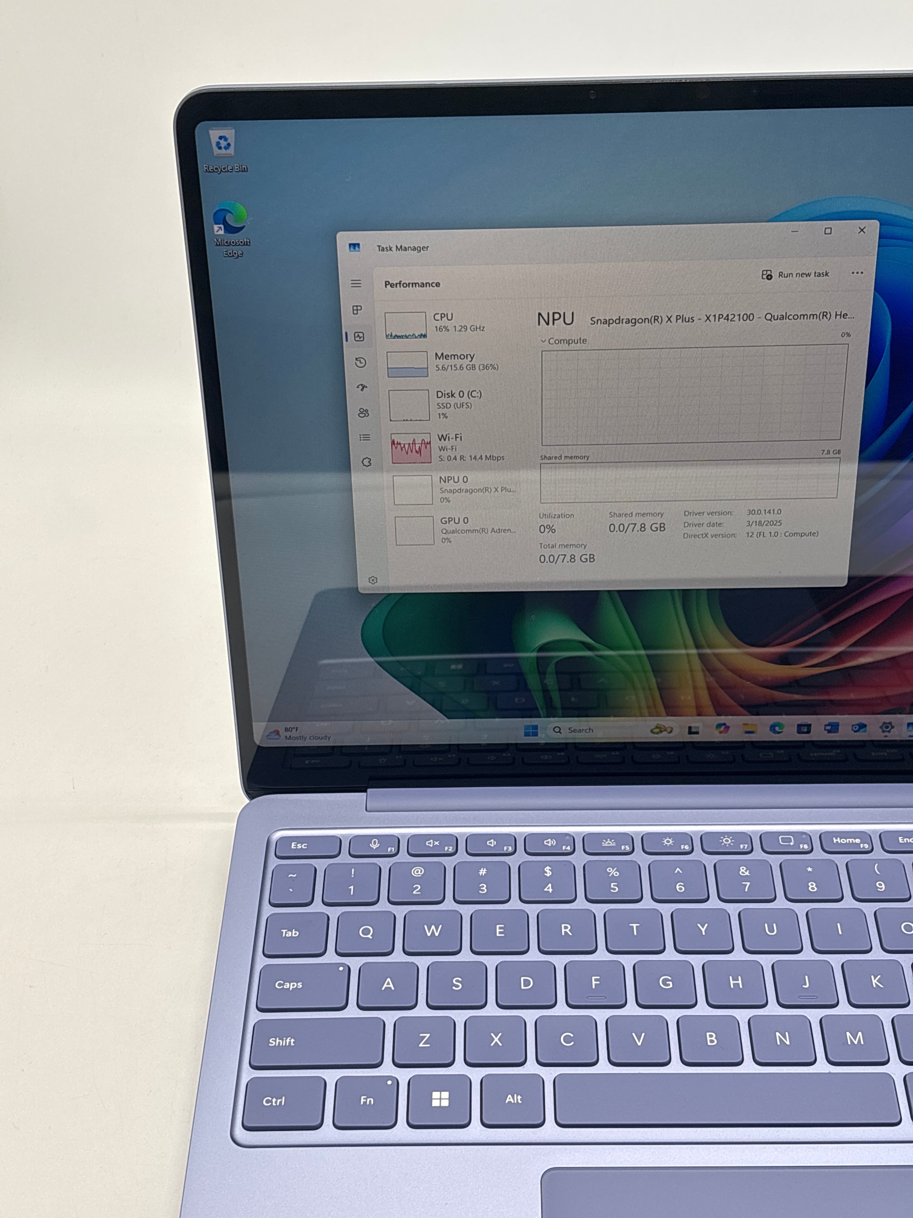 Microsoft Surface Laptop 2095 Snapdragon X Plus 16GB RAM 512GB SSD