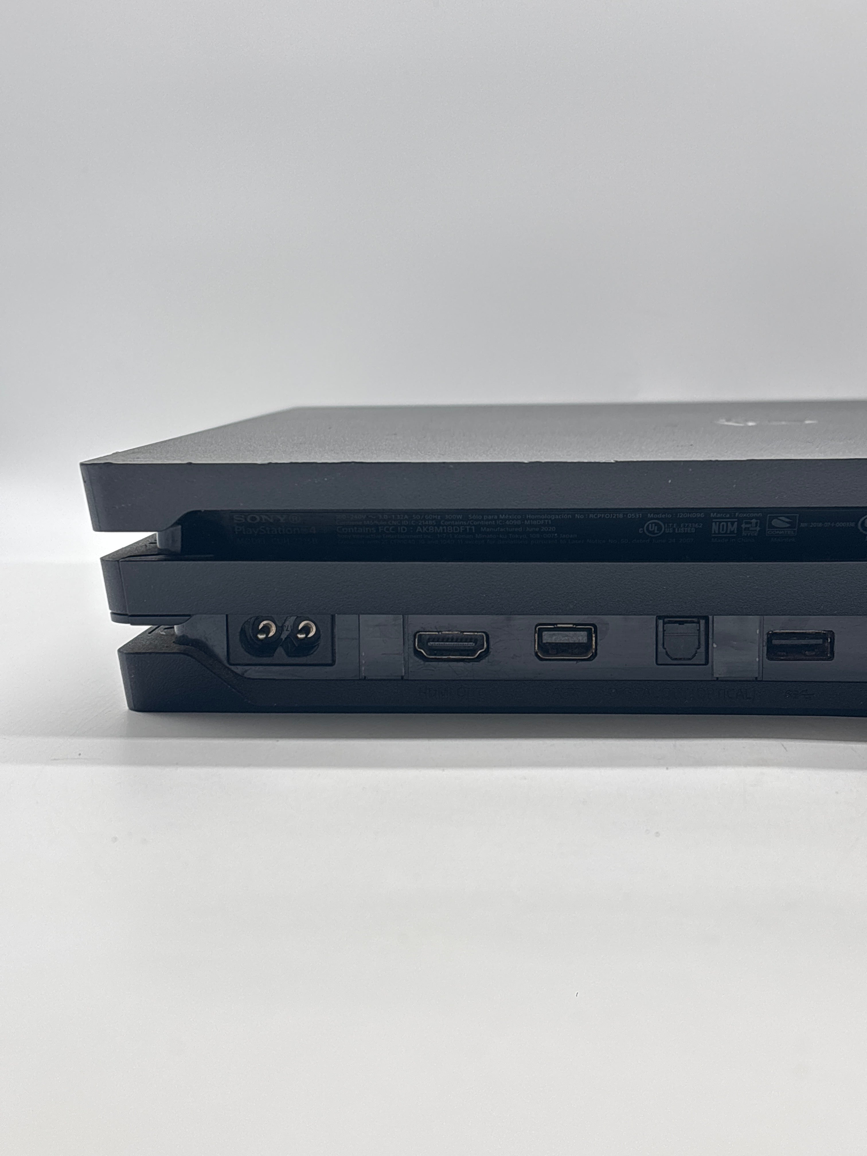 Sony PlayStation 4 Pro CUH-7215B Black 1TB - For Parts (Read DESC)