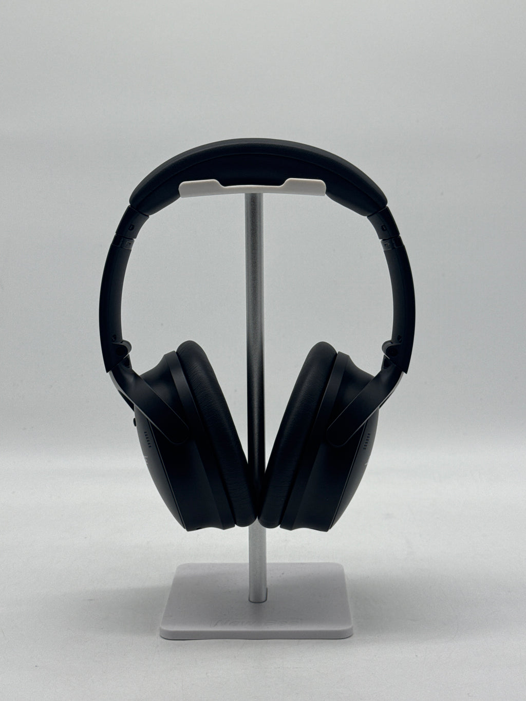 Bose QuietComfort Headphones Noise Cancelling Black - Used