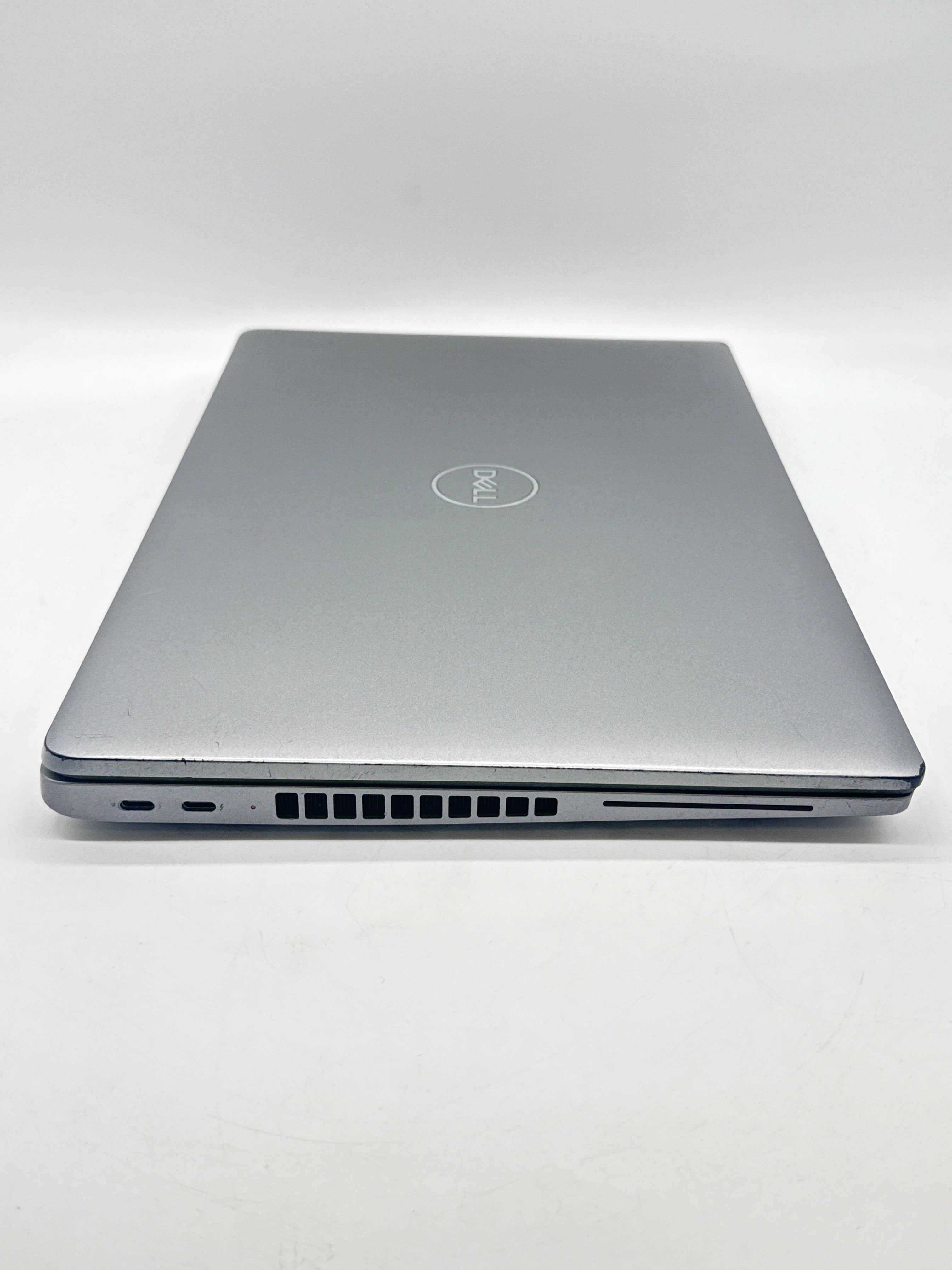 Dell Latitude 5540 15.6" i7-1365U 16GB RAM 512GB SSD Gray