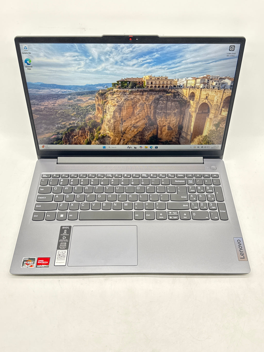 Lenovo IdeaPad Slim 3 15ABR8 Ryzen 7 5825U 16GB RAM 512GB SSD Gray - Used