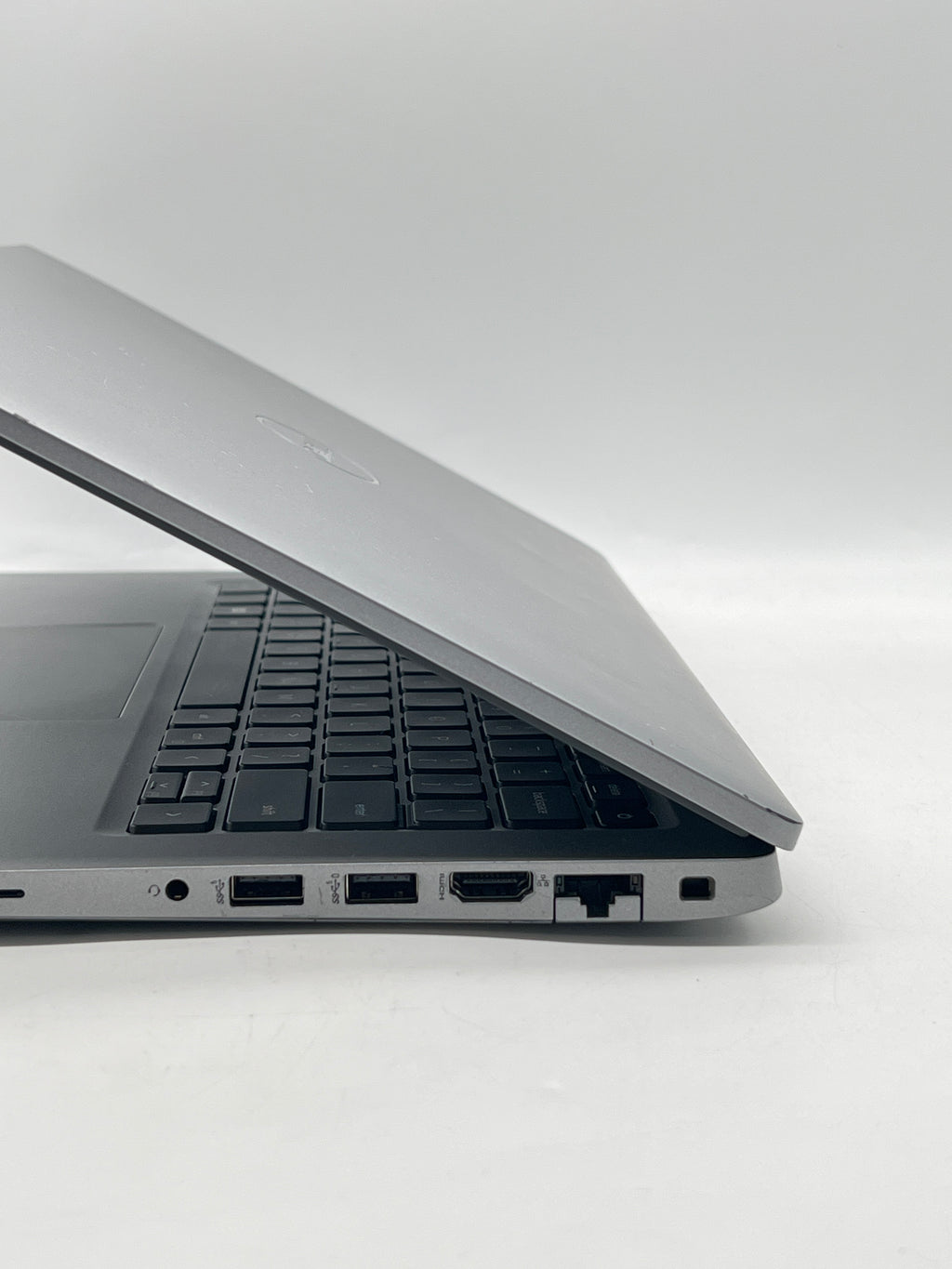 Dell Latitude 5430 13" Intel Core i5-1235U 16GB RAM 256GB SSD Gray - Used