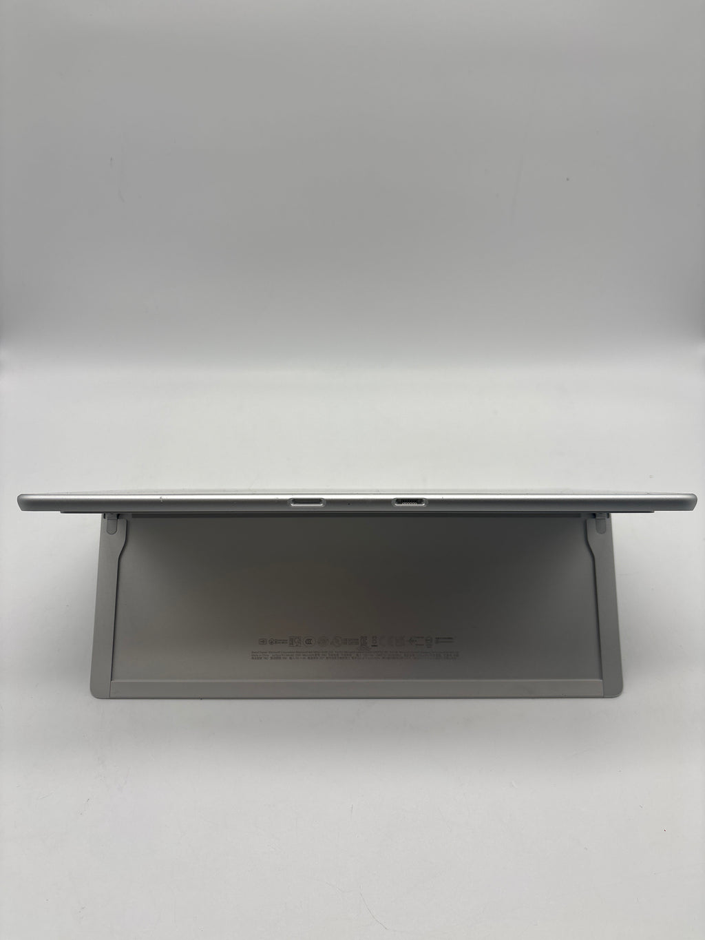 Microsoft Surface Pro 8 1983 i7-1185G7 16GB RAM 1TB SSD