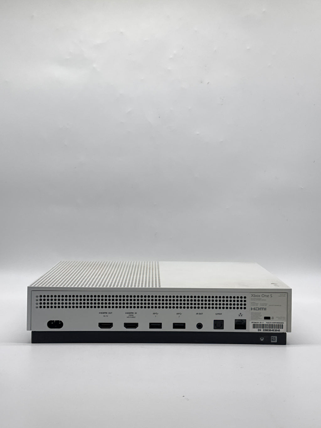 Microsoft Xbox One S 500GB HDD White Console 4K Blu-ray 1 Controller - Used