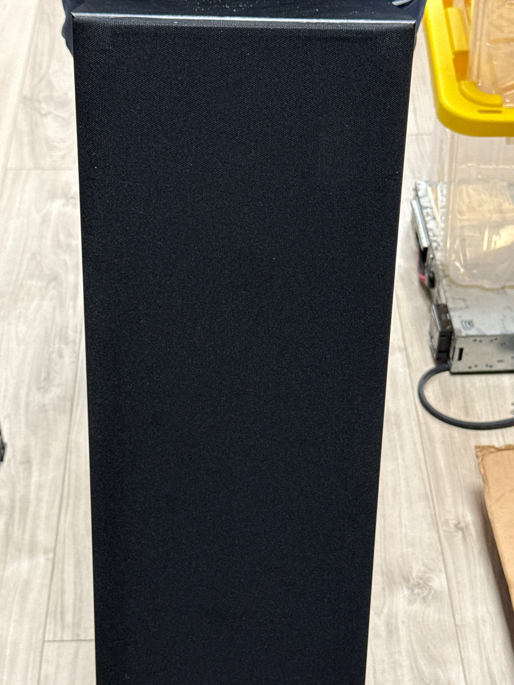 JBL TLX271P Powered Tower Speakers (Pair) w/ Original Box