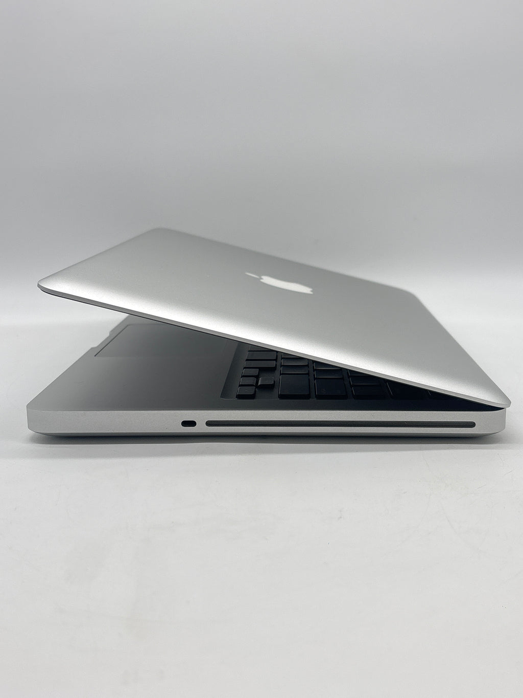 Apple MacBook Pro A1278 Intel Core 2 2GB RAM 160GB SSD - For Parts (Read DESC)