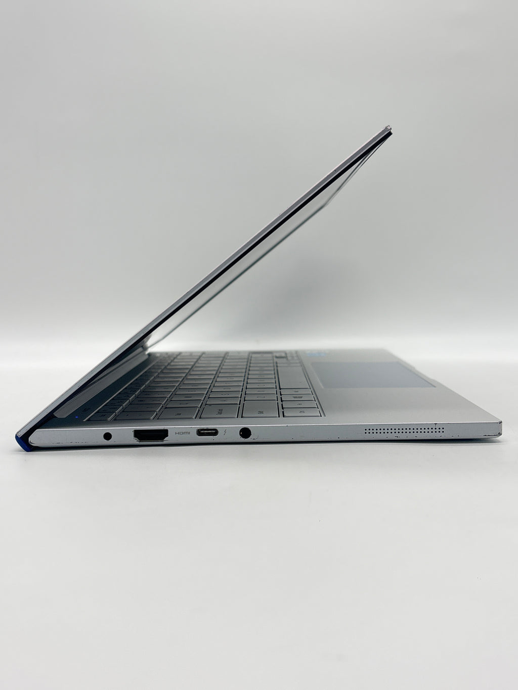 Samsung Galaxy Book NP930XCJ i7-10510U 8GB RAM 512GB SSD - Used