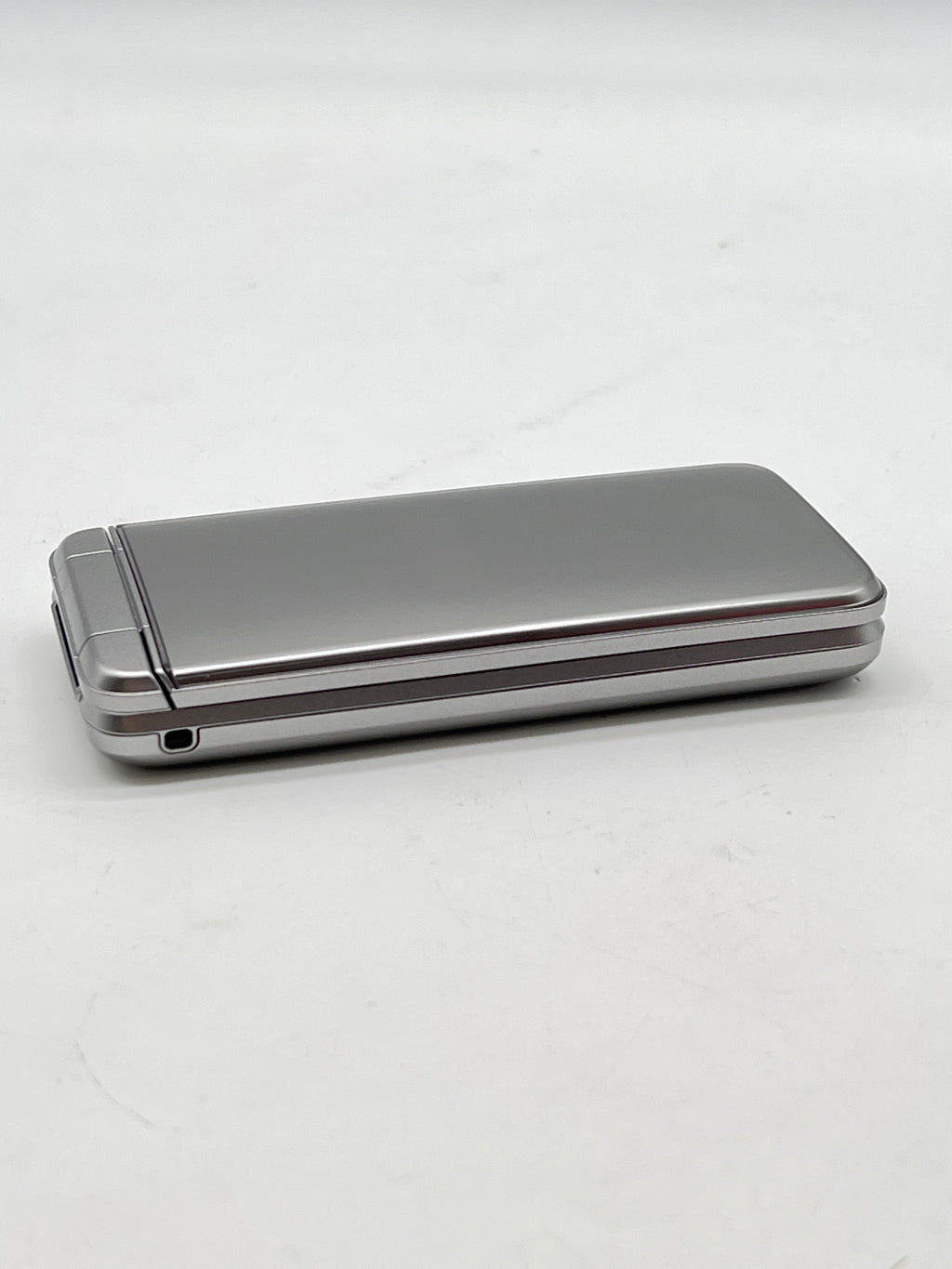 Kyocera A202KC Digno Keitai 4 Flip Phone
