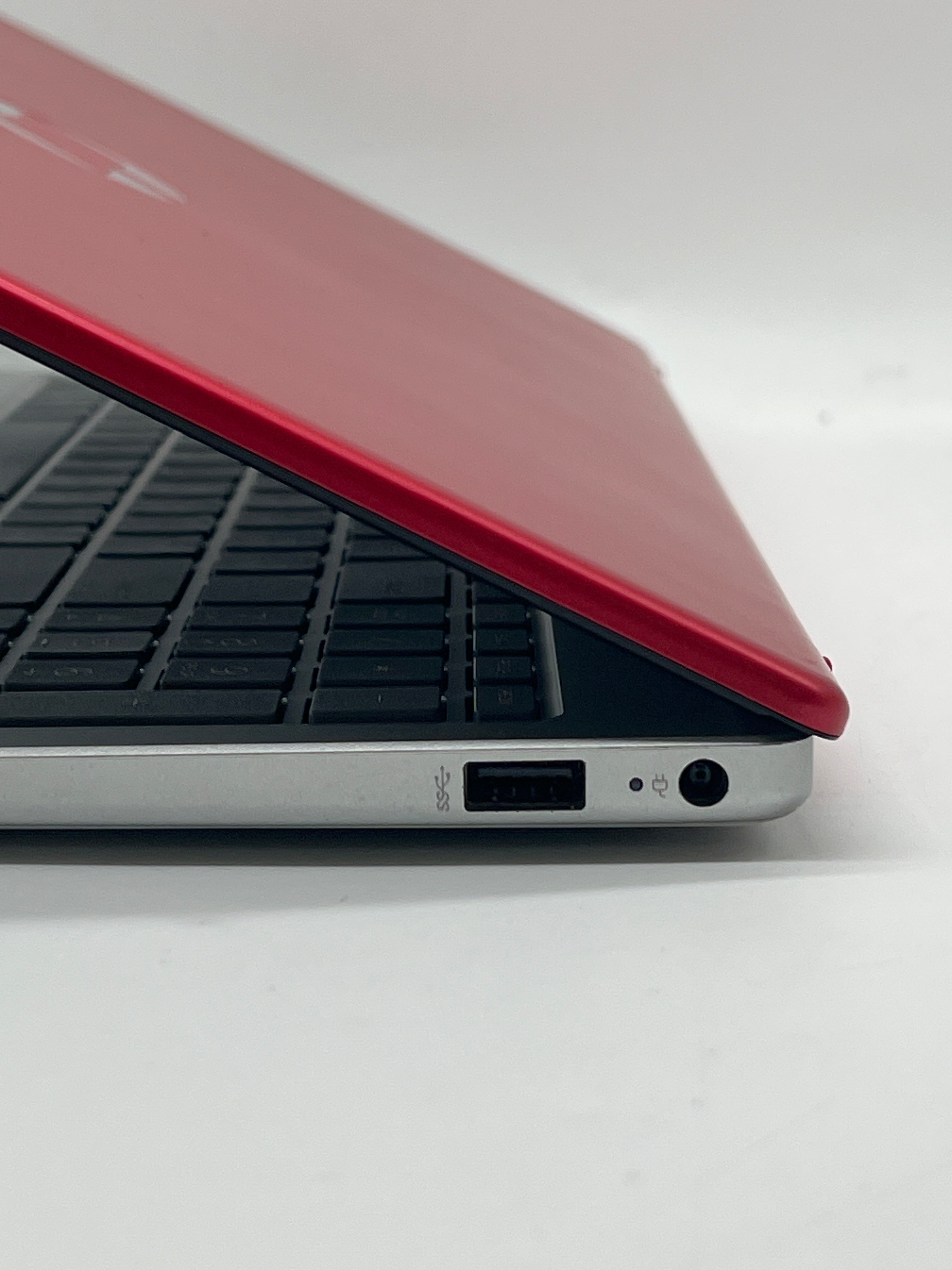 HP 15-fd0083wm 15" Intel N200 4GB RAM 128GB UFS Red - Used