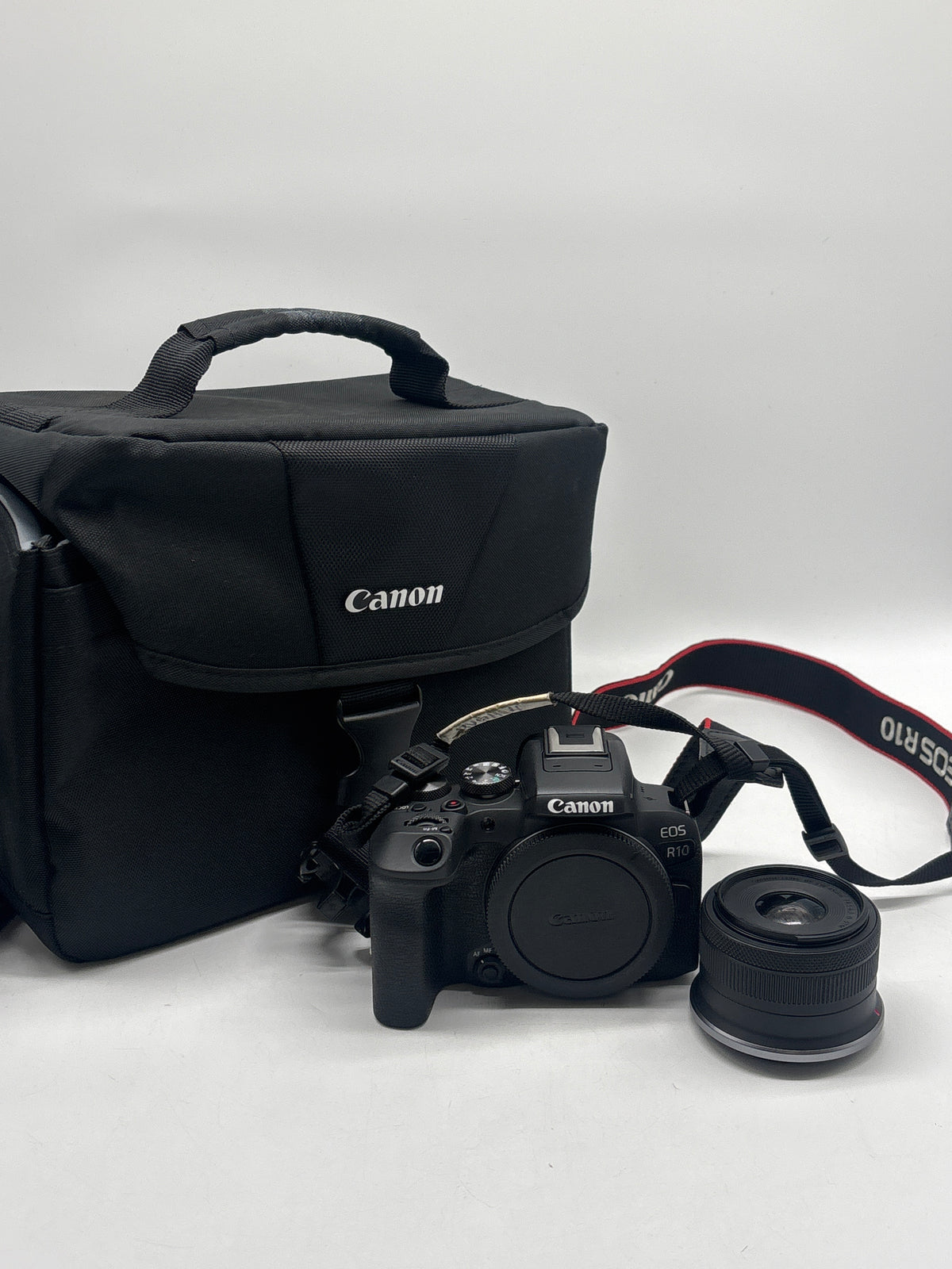 Canon EOS R10 24.2MP Mirrorless Camera w/ RF-S 18-45mm Lens Black - Used