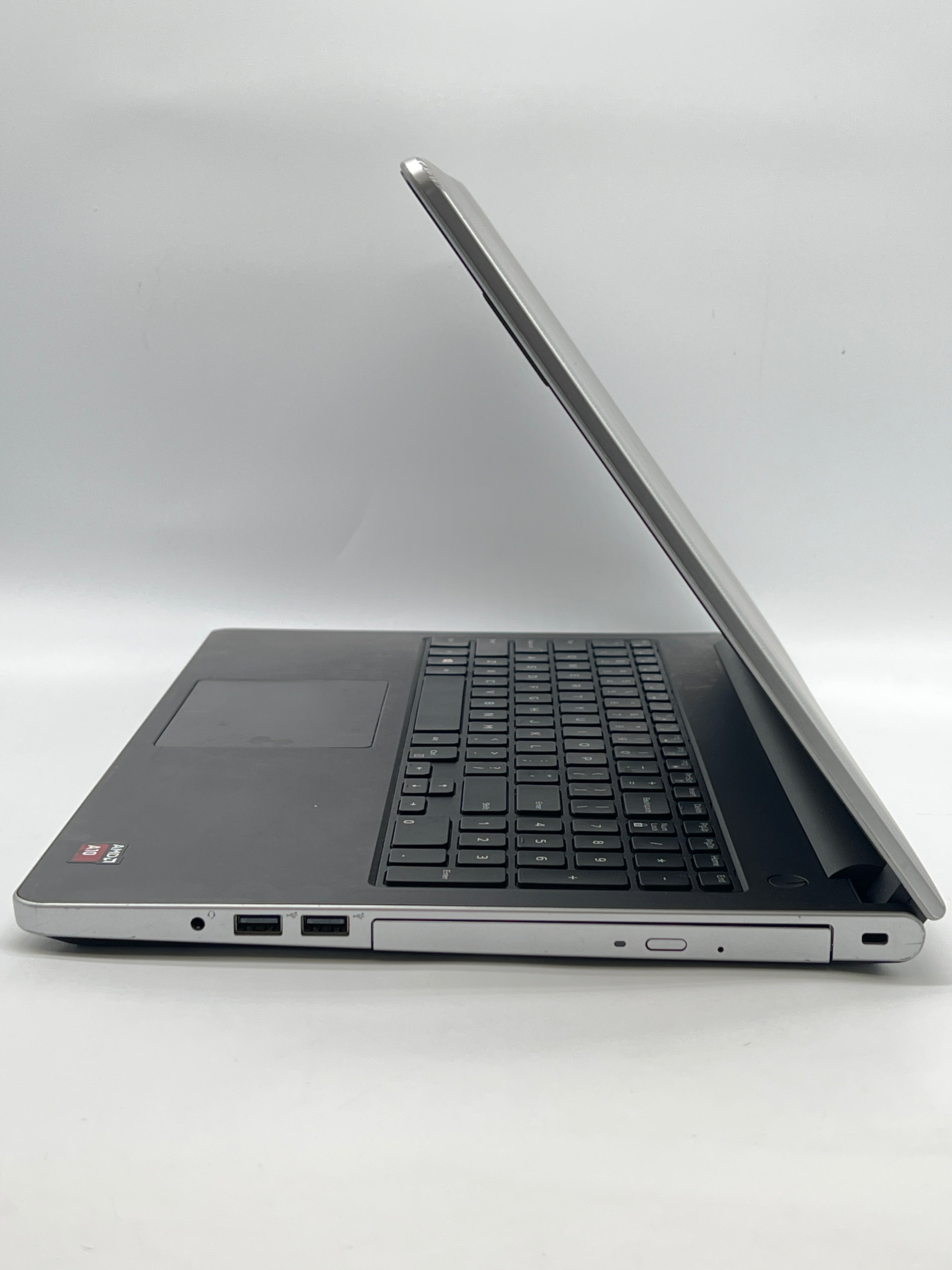 Dell Inspiron 5555 AMD A10 8GB RAM 1TB Hard Drive - For Parts (Read)