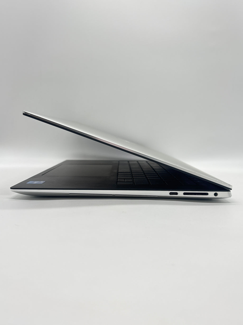 Dell XPS 15 9520 i7-12700H 16GB RAM 512GB SSD RTX 3050 Ti - Used
