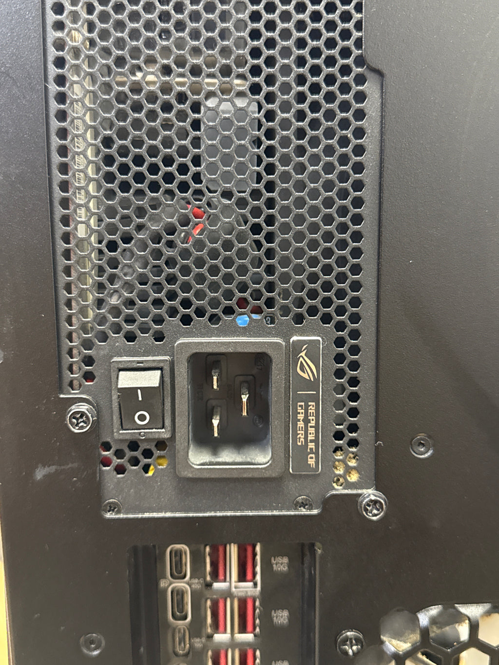 Custom Gaming PC Ryzen 9 9950X3D 64GB RAM 14TB SSD RTX 5090 32GB Win 11 - Used