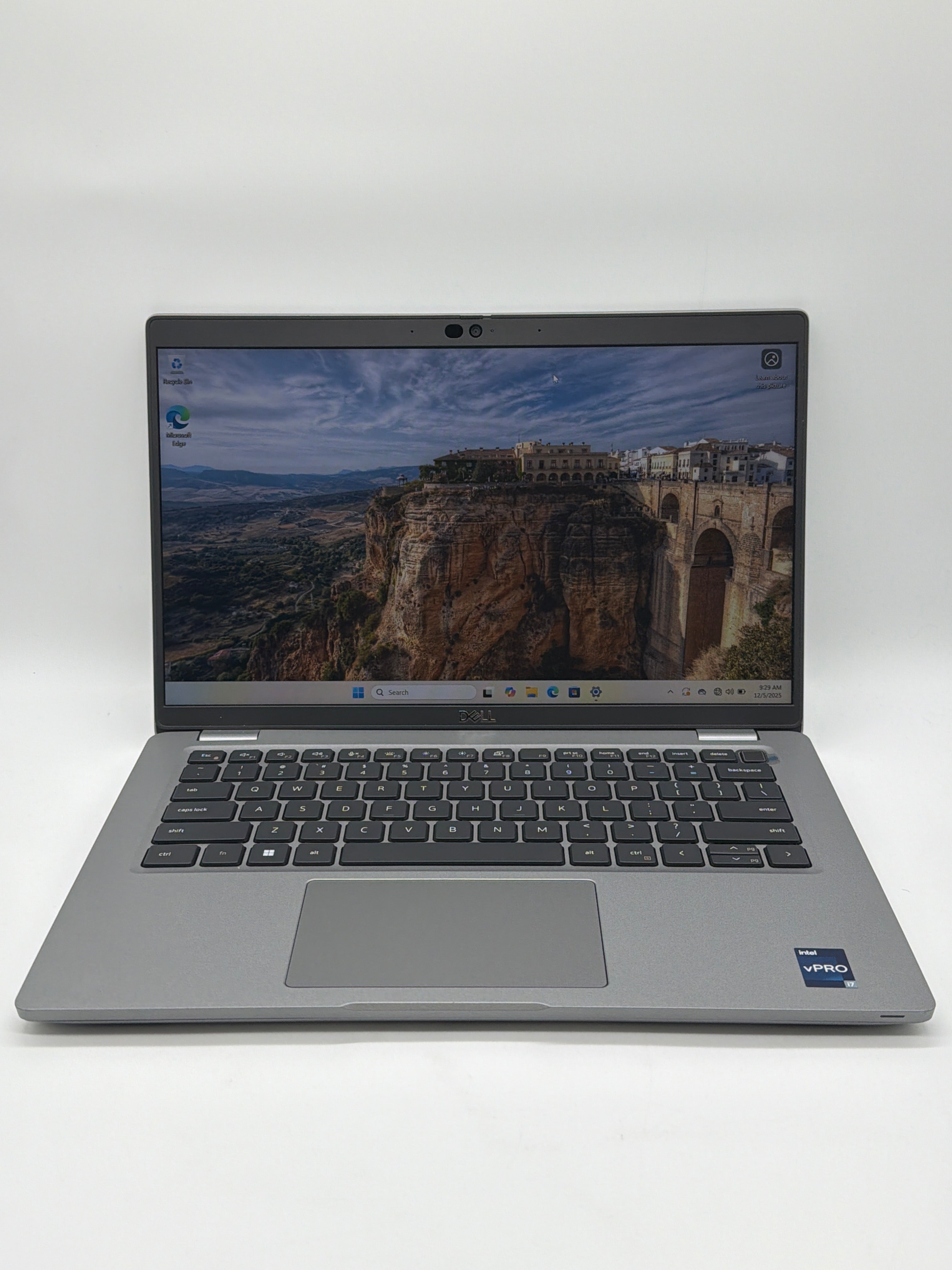 Dell Latitude 5430 14" FHD i7-1265U 12th Gen 16GB RAM 256GB SSD W/ Charger