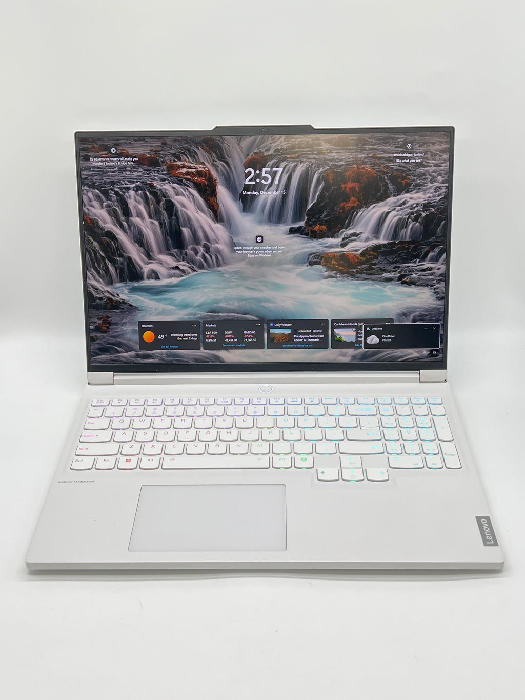Lenovo Legion 7 16IRX9 16 inch i9-14900HX 32GB 1TB RTX 4070 White