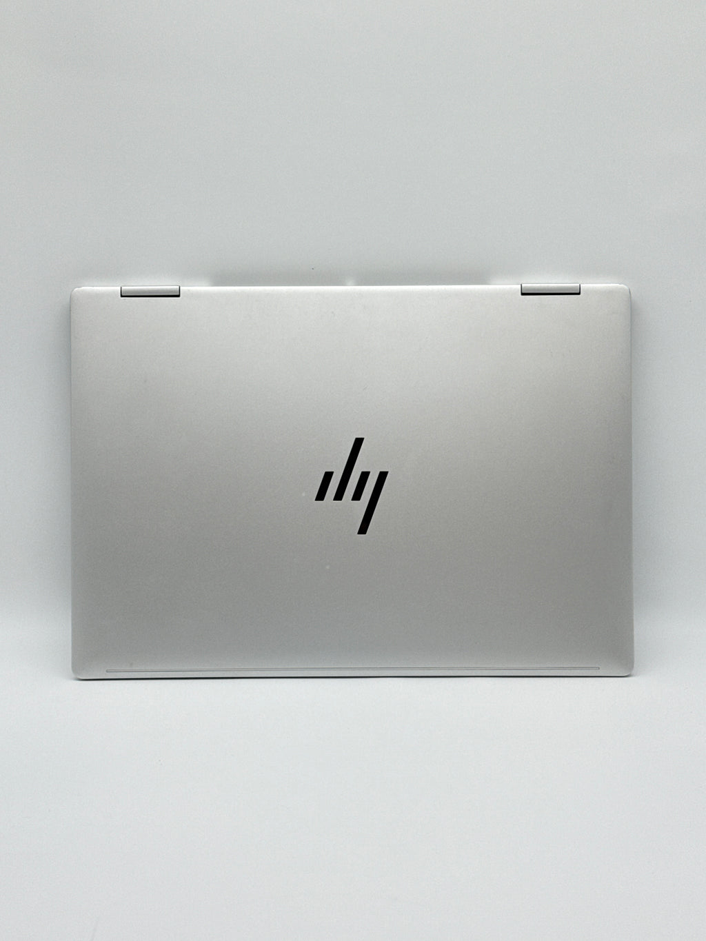 HP ENVY X360 14" AMD Ryzen 7 16GB RAM 1TB SSD