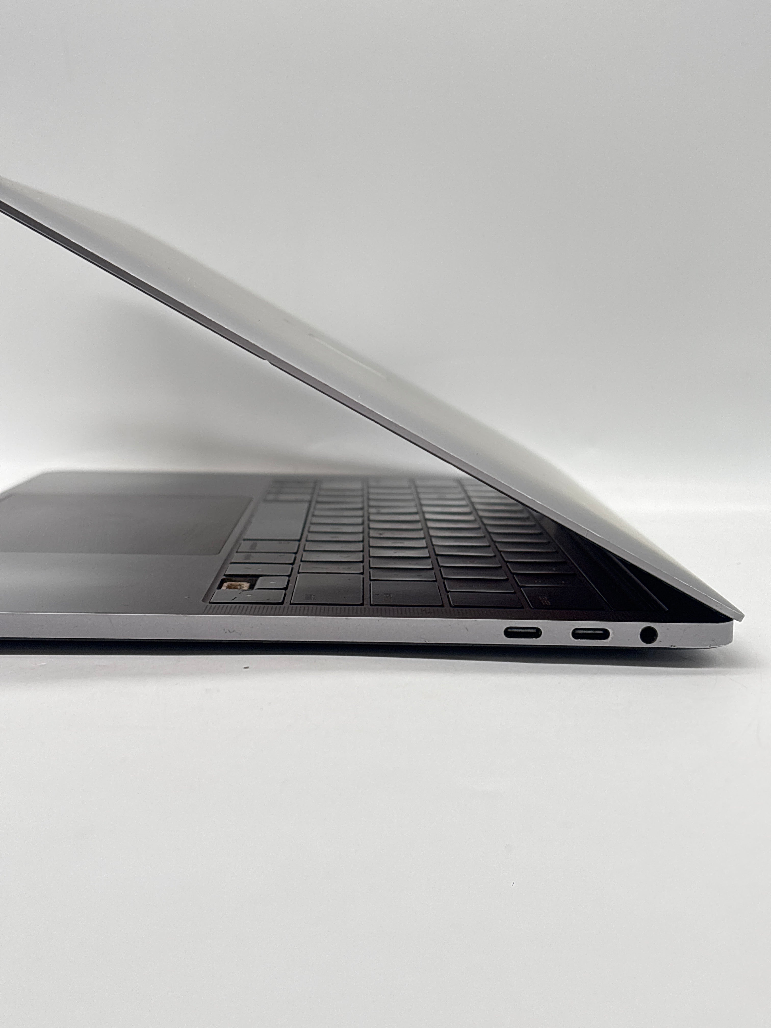 Apple MacBook Pro 13" A1706 i5 3.1 GHz 16GB RAM 256GB SSD