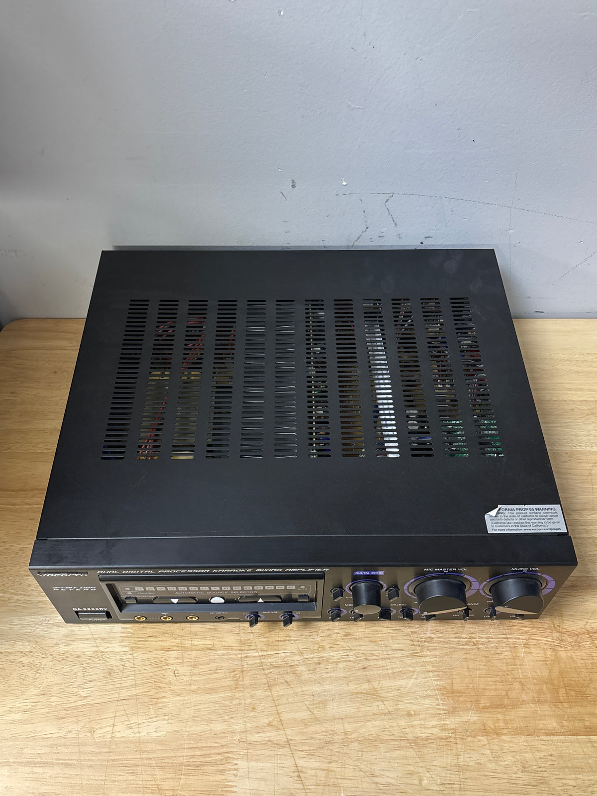VocoPro DA-9800RV 24-Bit DSP Reverb Karaoke Mixing Amplifier Black - Used