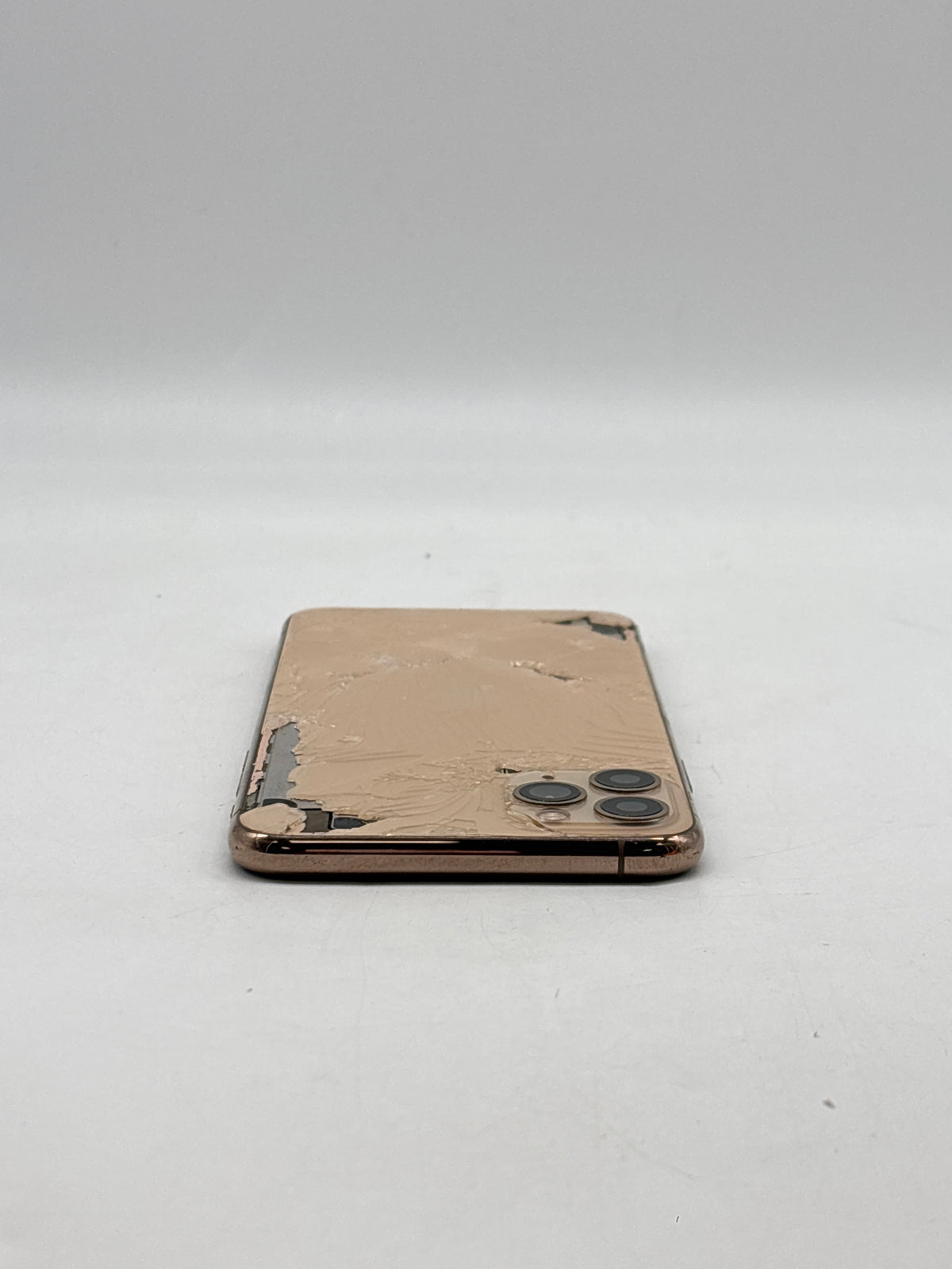 Apple iPhone 11 Pro Max 6.5" A2161 256GB Network Unlocked Gold - For Parts