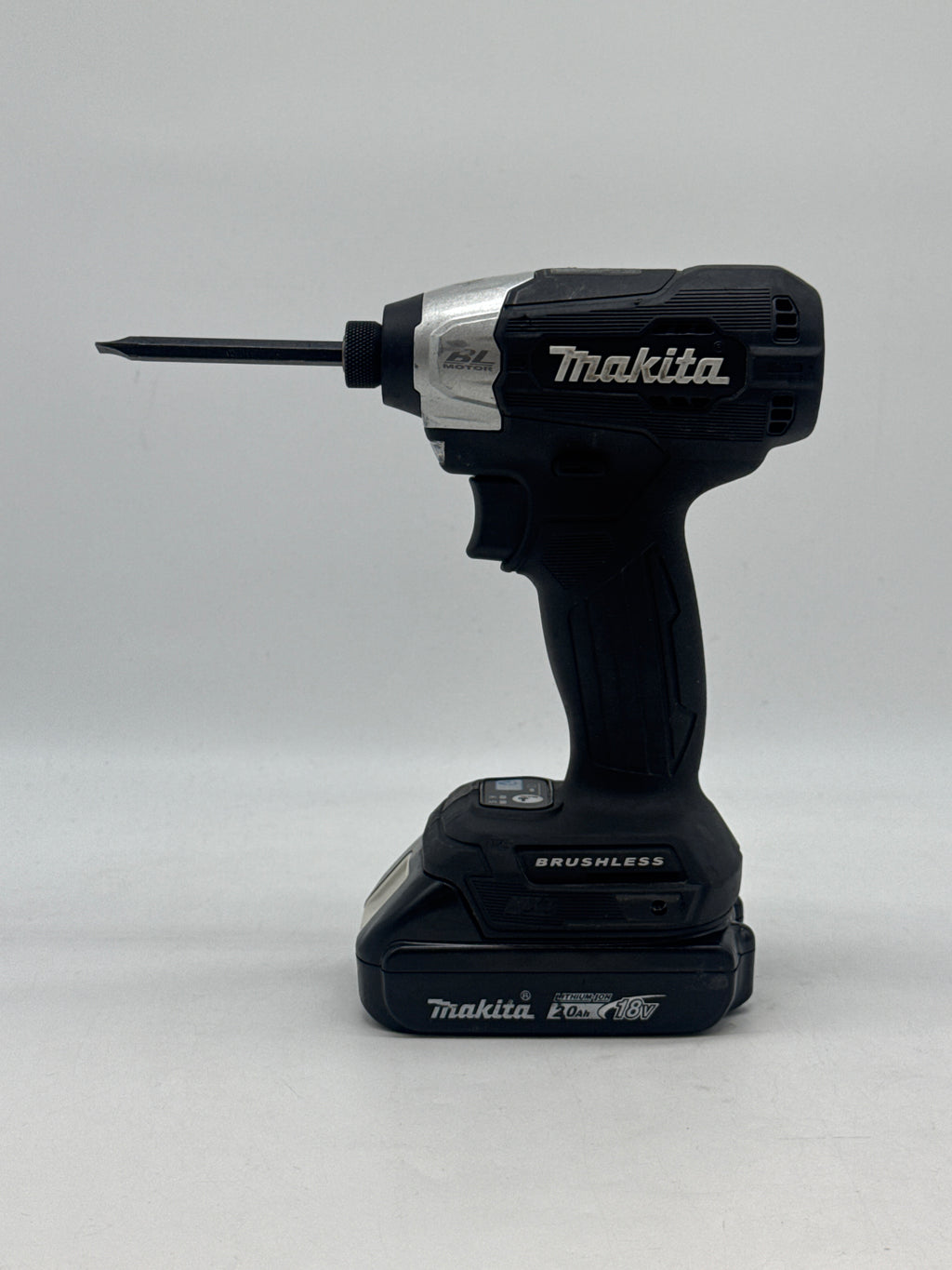 Makita XDT18 18V Brushless Impact Driver Tool 18V Battery