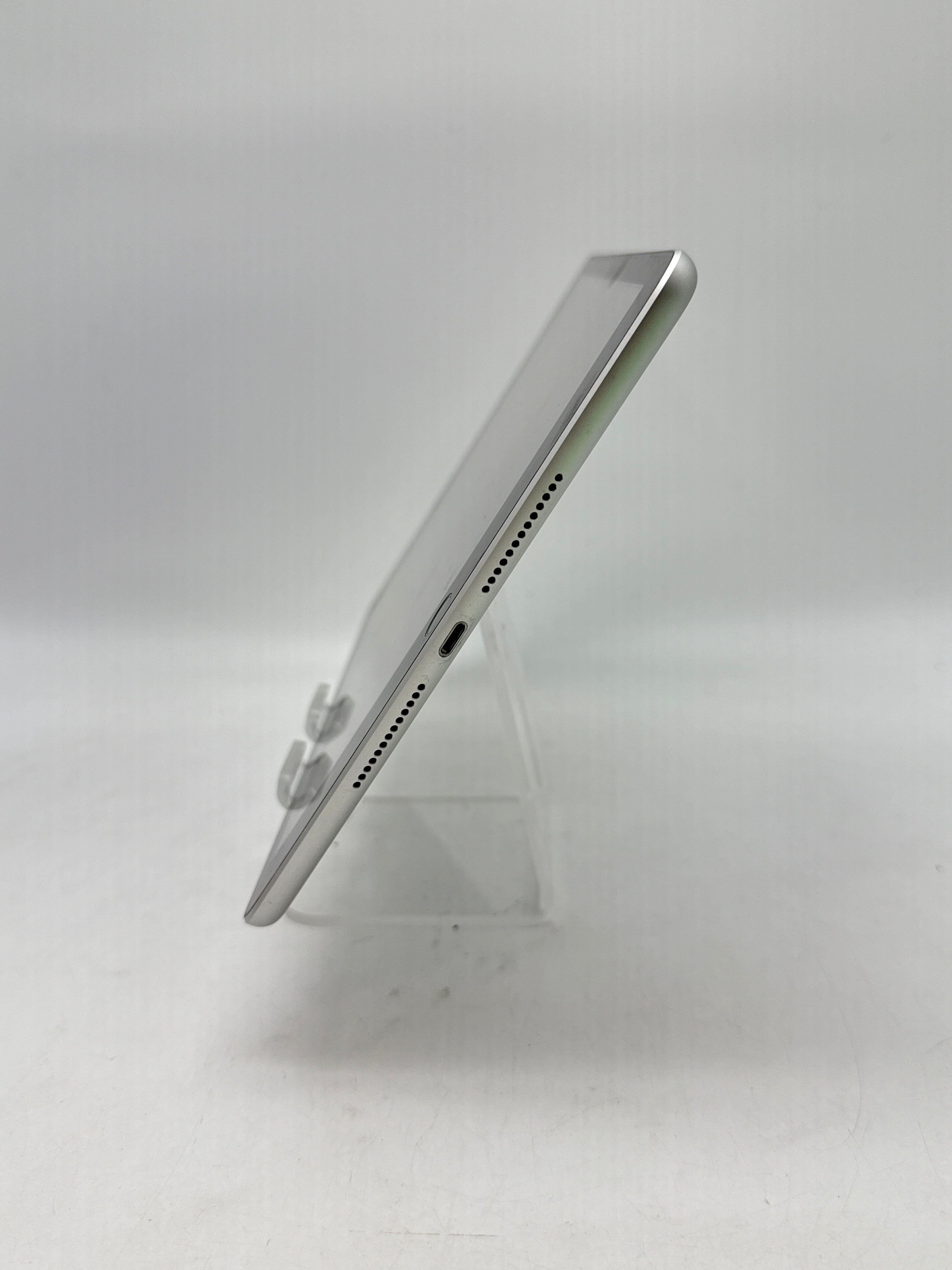 Apple iPad 9th Gen A2602 64GB Wi-Fi with Apple Pencil - Used