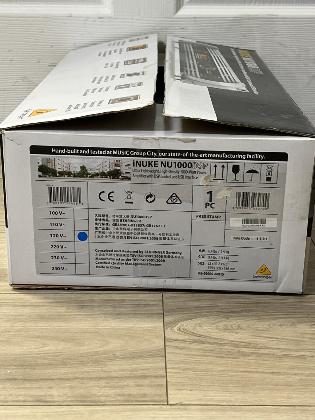 Behringer iNUKE NU1000 Power Amplifier - Used With Box