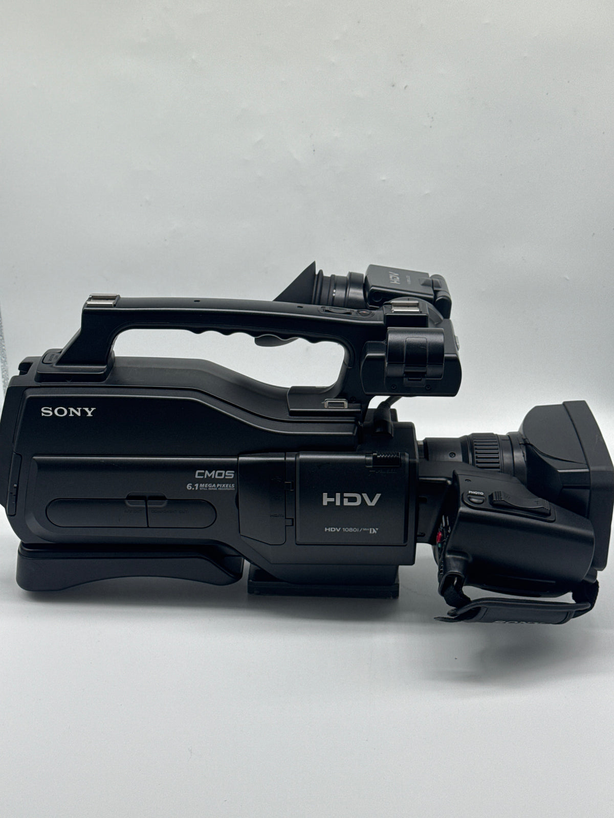 Sony HVR-HD1000U Shoulder-Mount HDV 1080i Camcorder 10x Zoom w/ Mic - For Parts