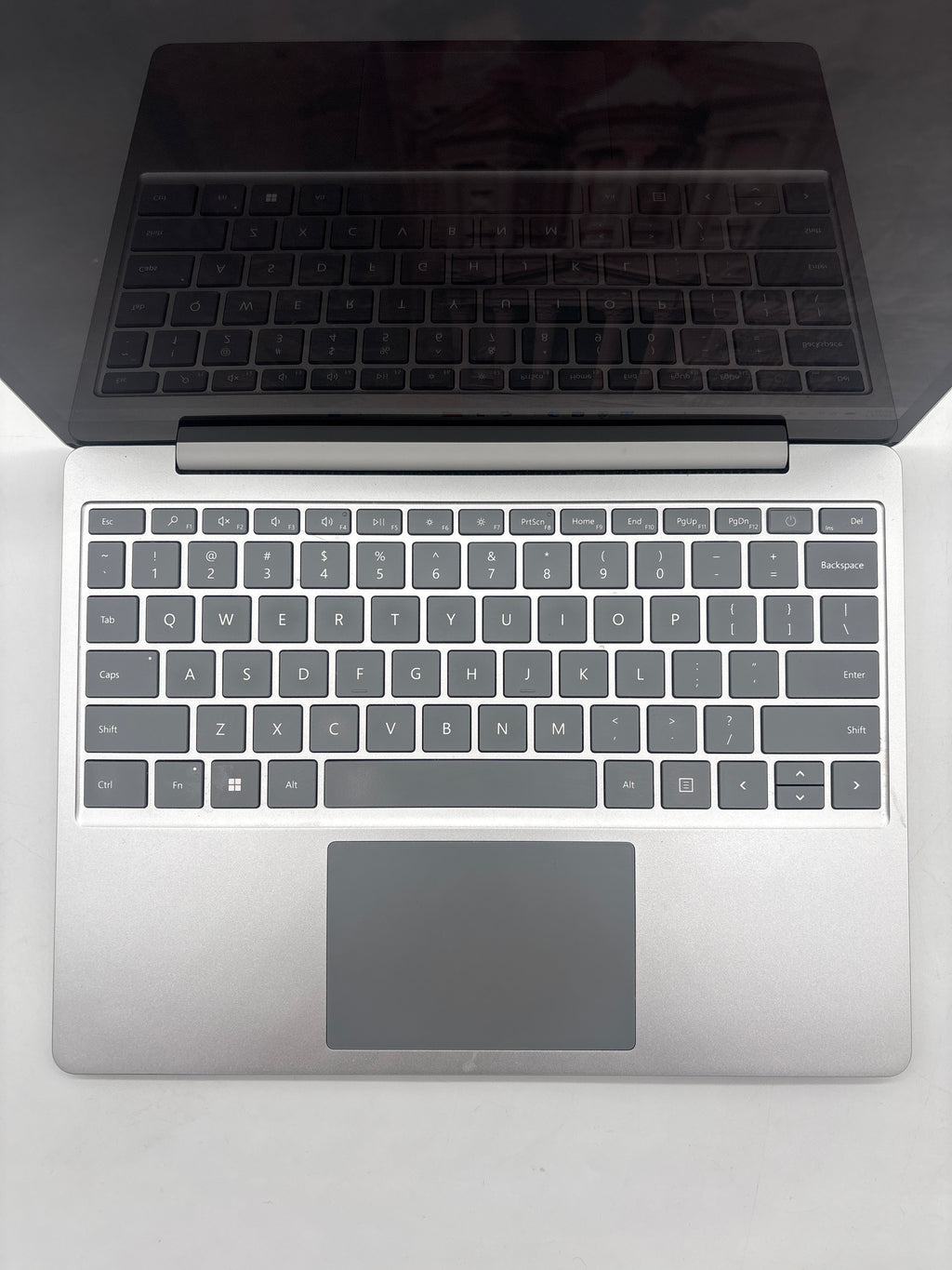 Microsoft Surface Laptop Go 3 2013 i5-1235U 8GB RAM 256GB SSD