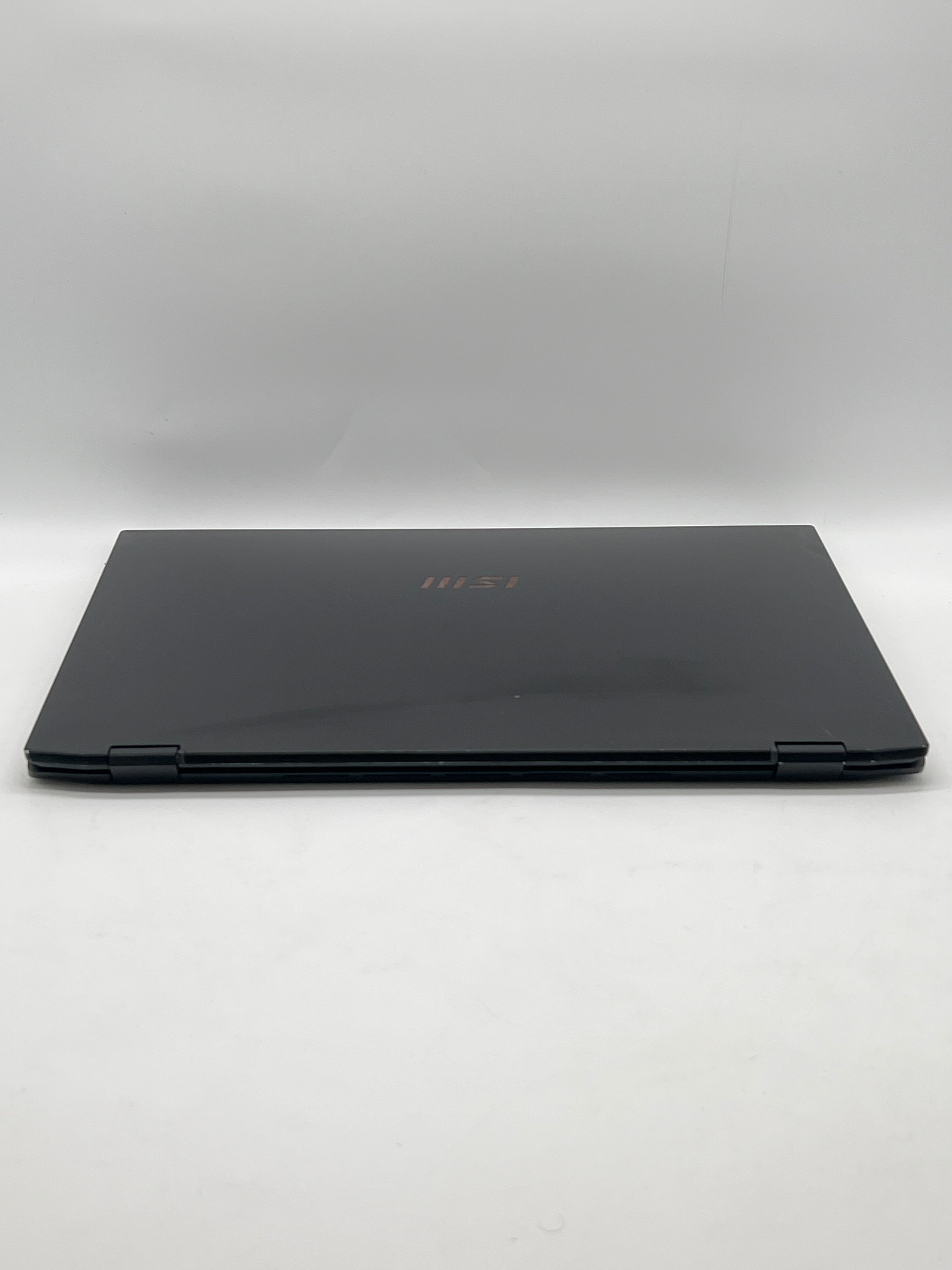 MSI Summit E16 Flip i7-1195G7 32GB RAM 1TB SSD RTX 3050 - Used
