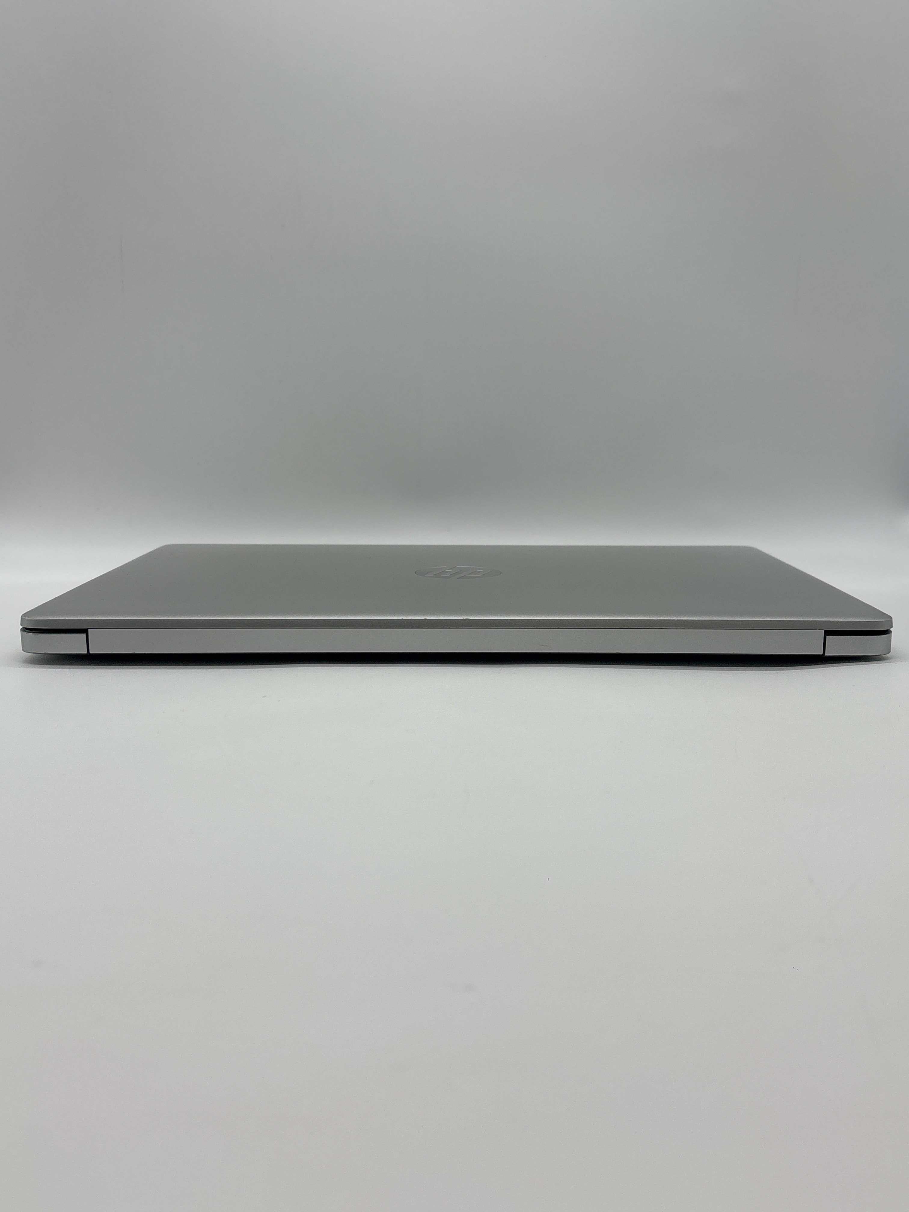 HP 15-DY2702DX i3-1115G4 8GB RAM 256GB SSD