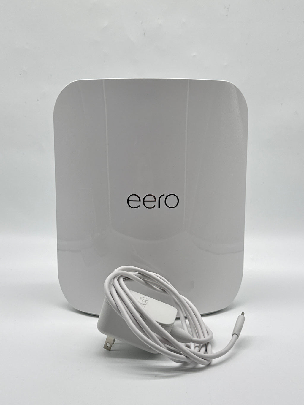 eero Max 7 Tri-Band Mesh Wi-Fi 7 Router V010001 - For Parts