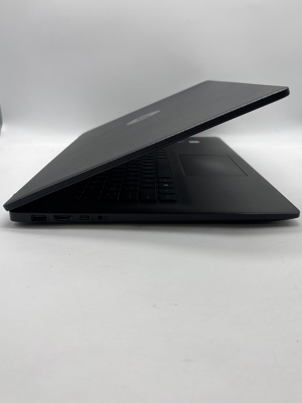HP 17t-cn300 17" i7-1355U 8GB RAM 256GB SSD Black - Used