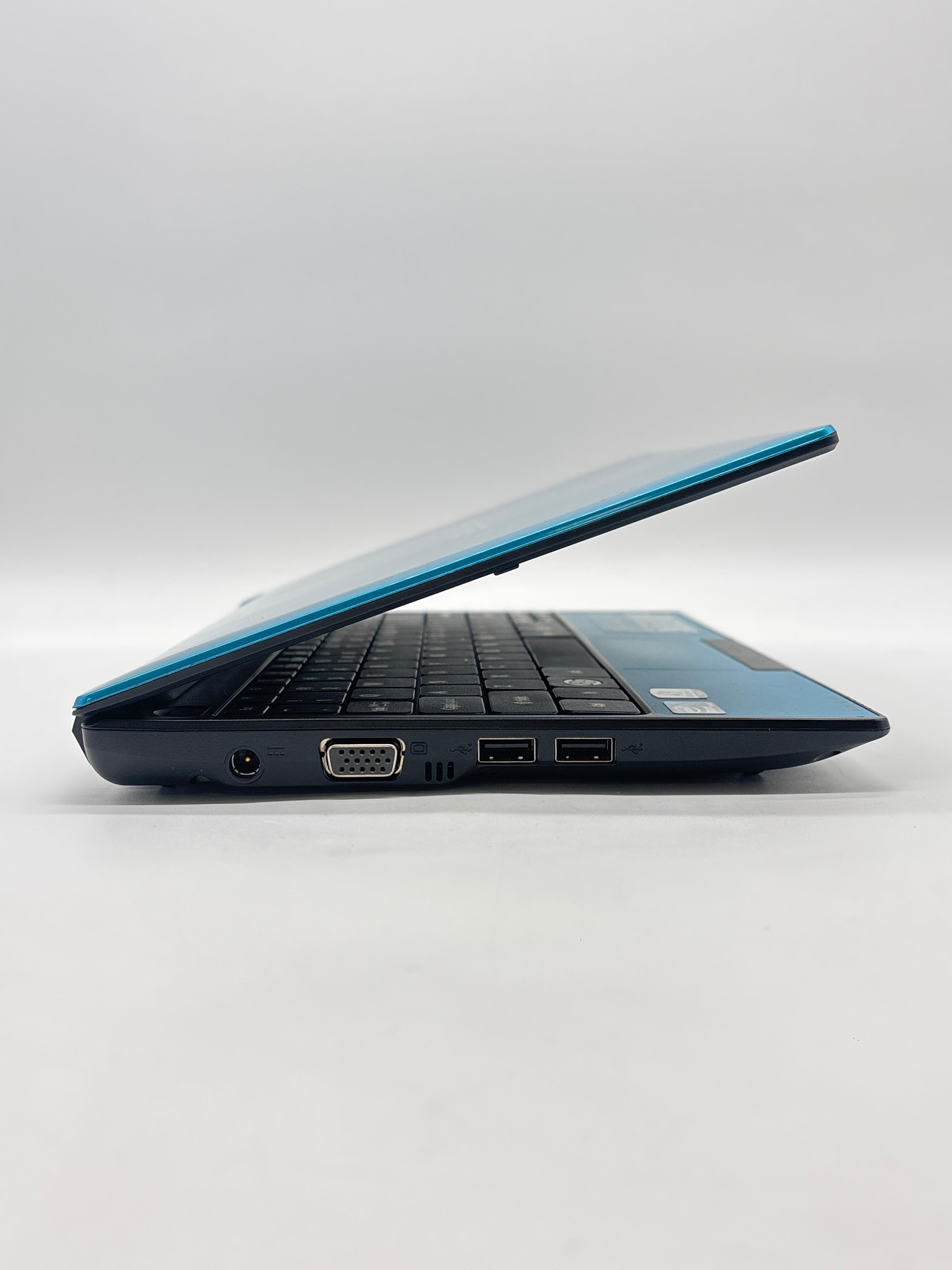 Acer Aspire One Intel Atom 1.60 GHz 1 GB RAM Blue For Parts (Read DESC)