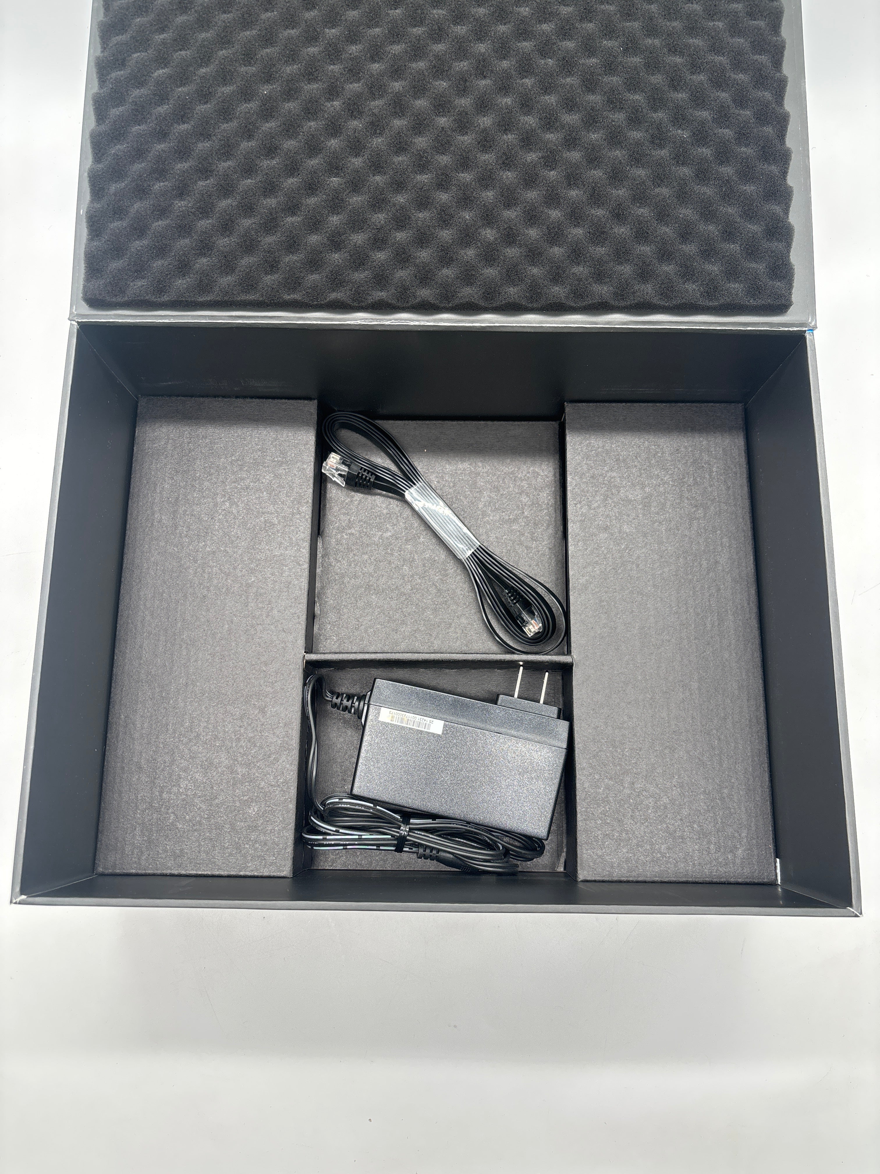 Linksys WRT32X AC3200 Dual-Band Router - Used With Box