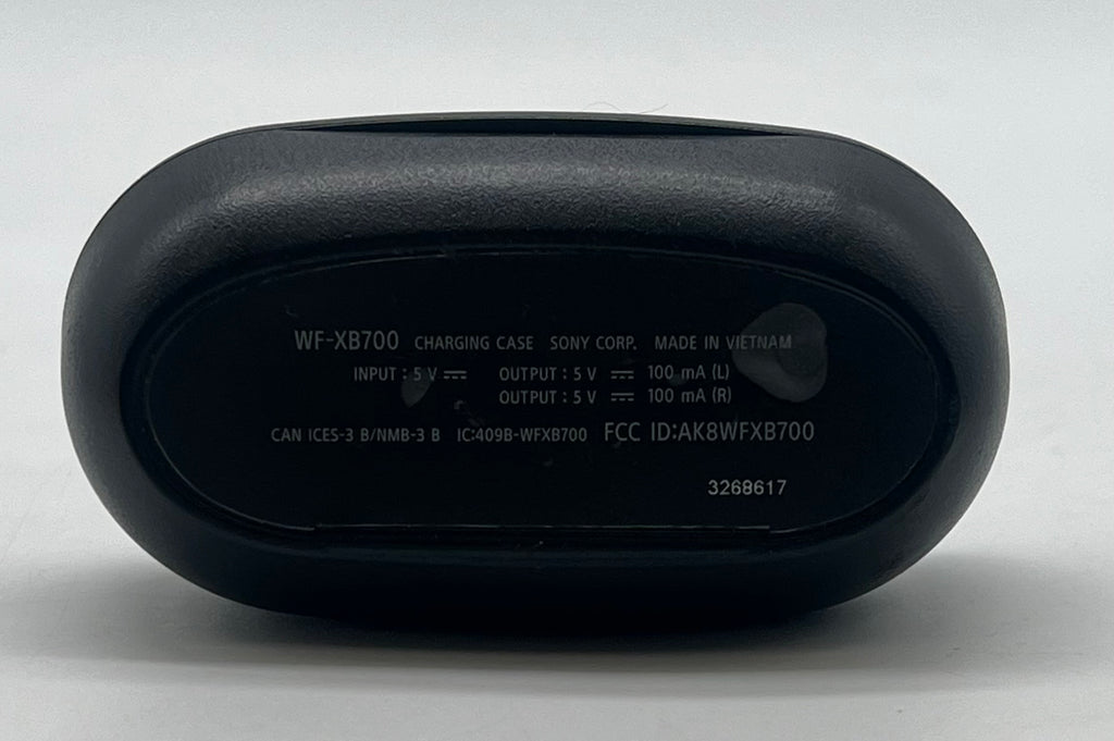 Sony WF-XB700 w/ Carrying Case - Used