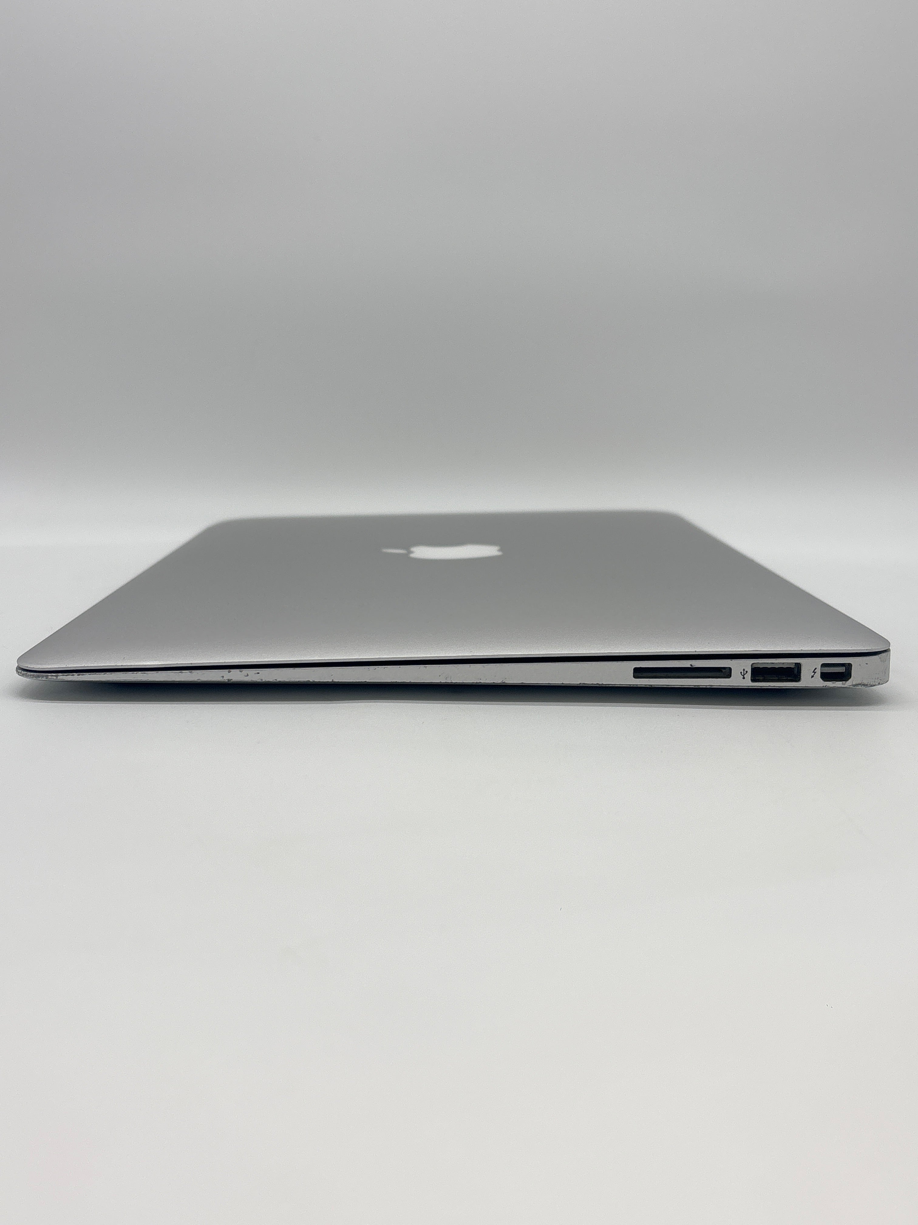 Apple MacBook Air 11" A1465 2015 Intel Core i5 4GB RAM 128GB SSD