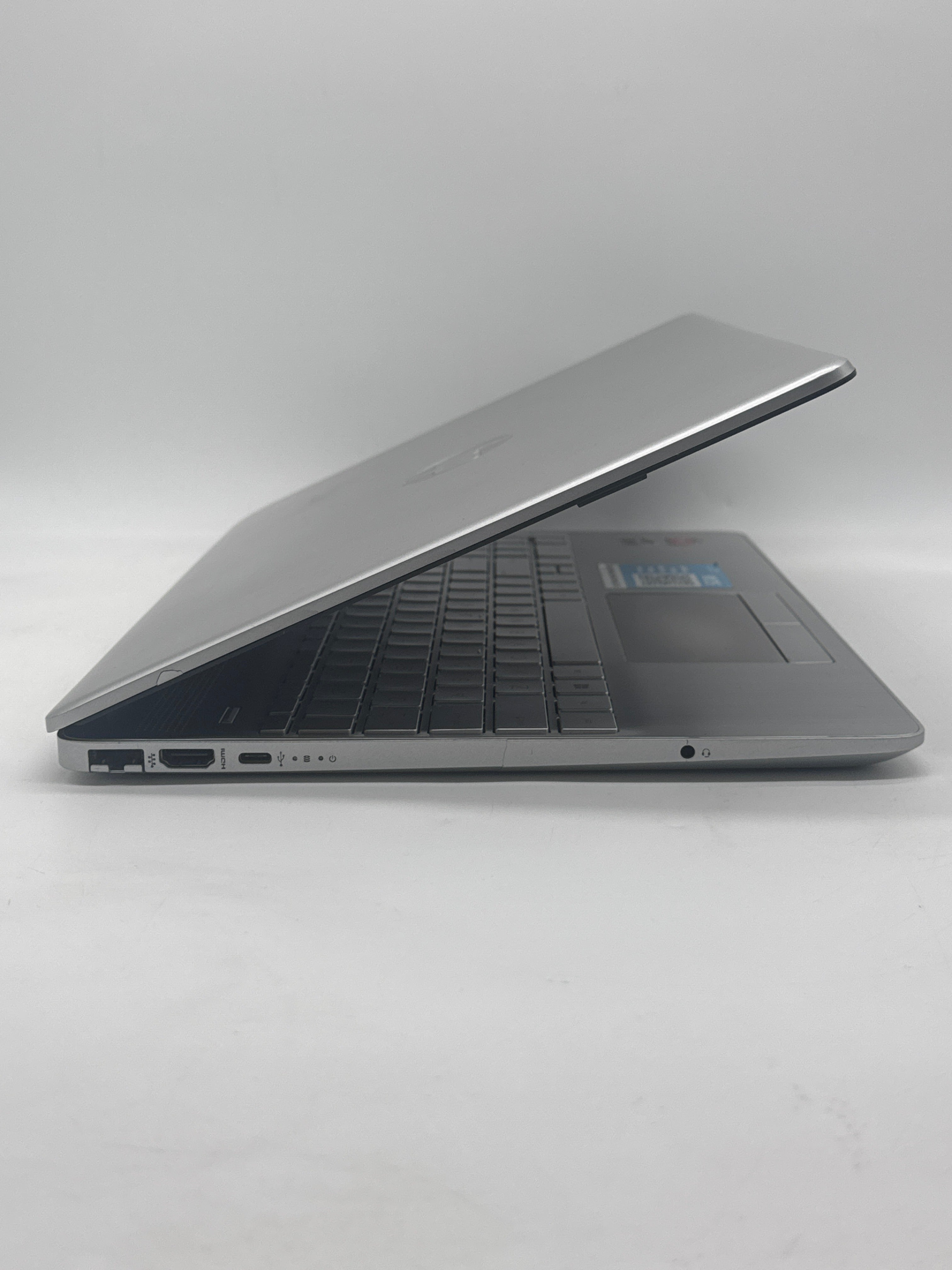 HP 15-GW00230D Ryzen 3 3250U 8GB RAM 1TB HDD - Bad HDD