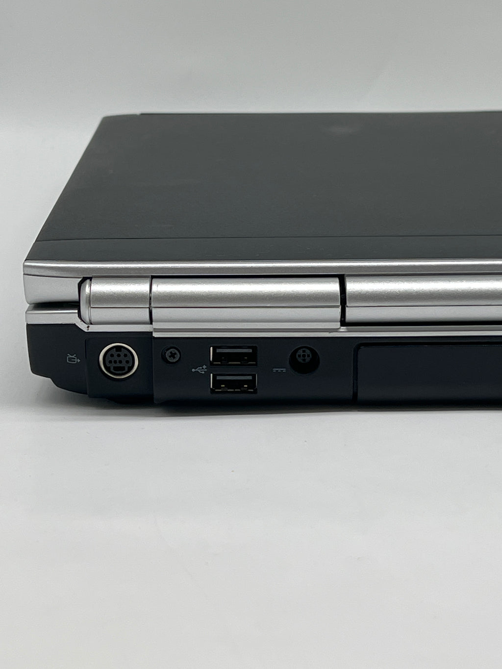 Dell Inspiron 1720 Intel Core 2 Duo 4GB DDR2 - New Open Box