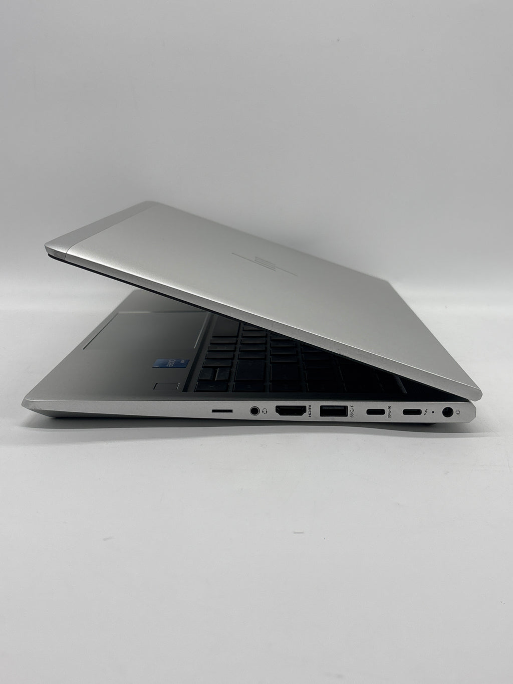 HP EliteBook 640 G10 i5-1350P 16GB RAM 256GB SSD Used