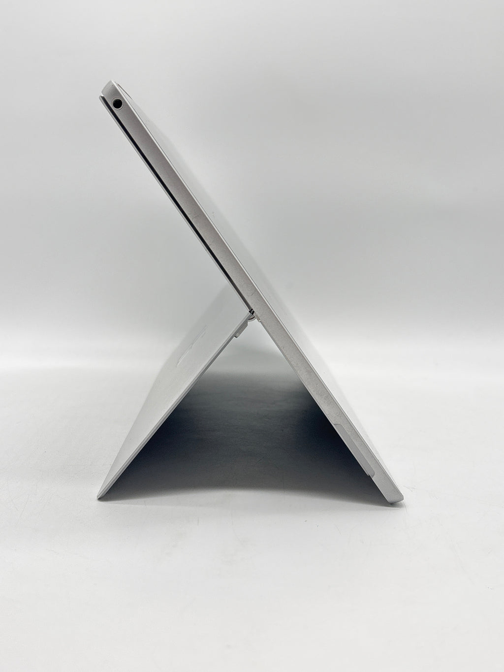 Microsoft Surface Pro 5 1796 i5-8350U 8GB RAM 128GB SSD