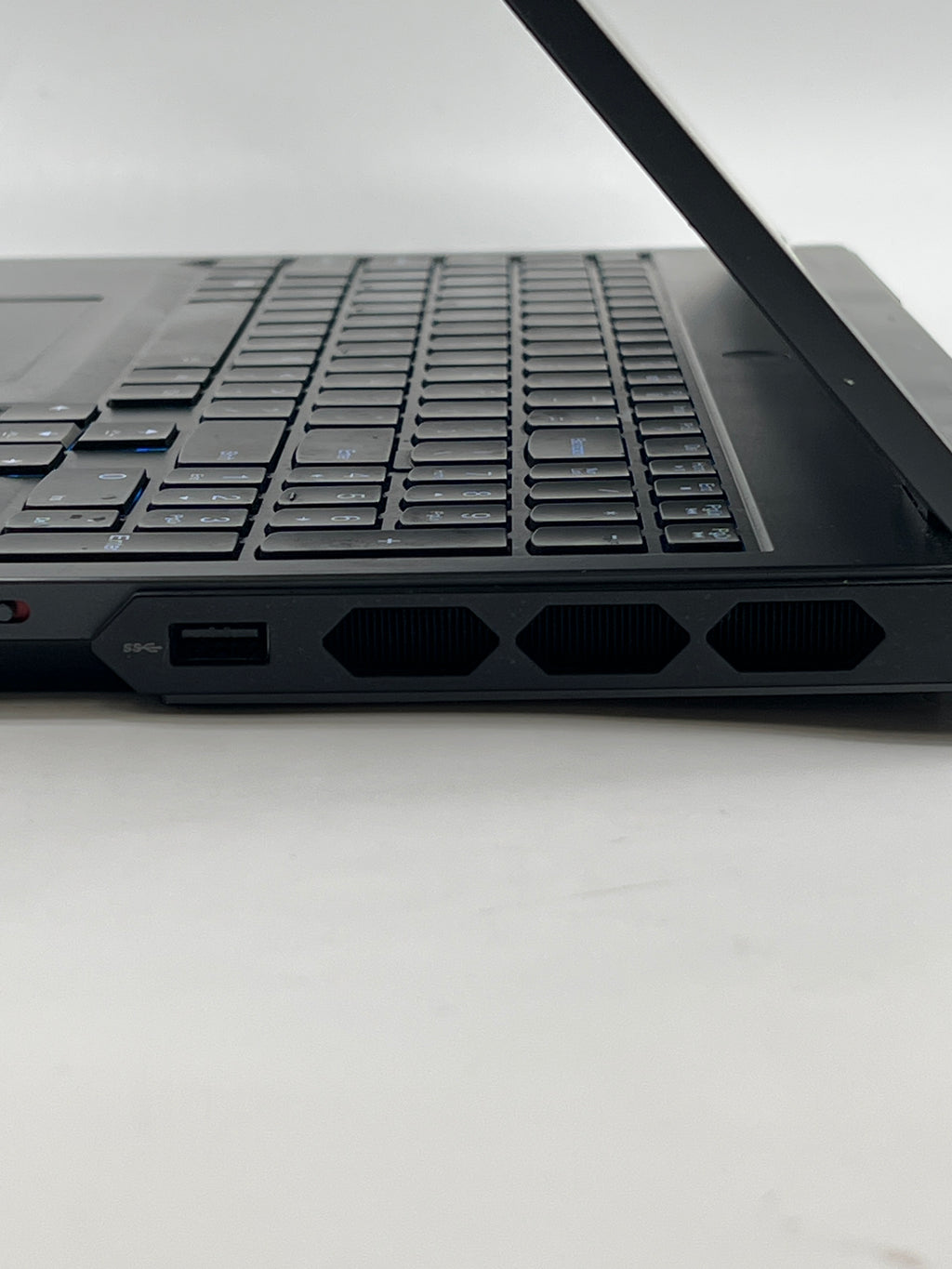 Lenovo Legion Pro 7 i9-13900HX 32GB RAM 1TB SSD GeForce RTX 4080 - Used