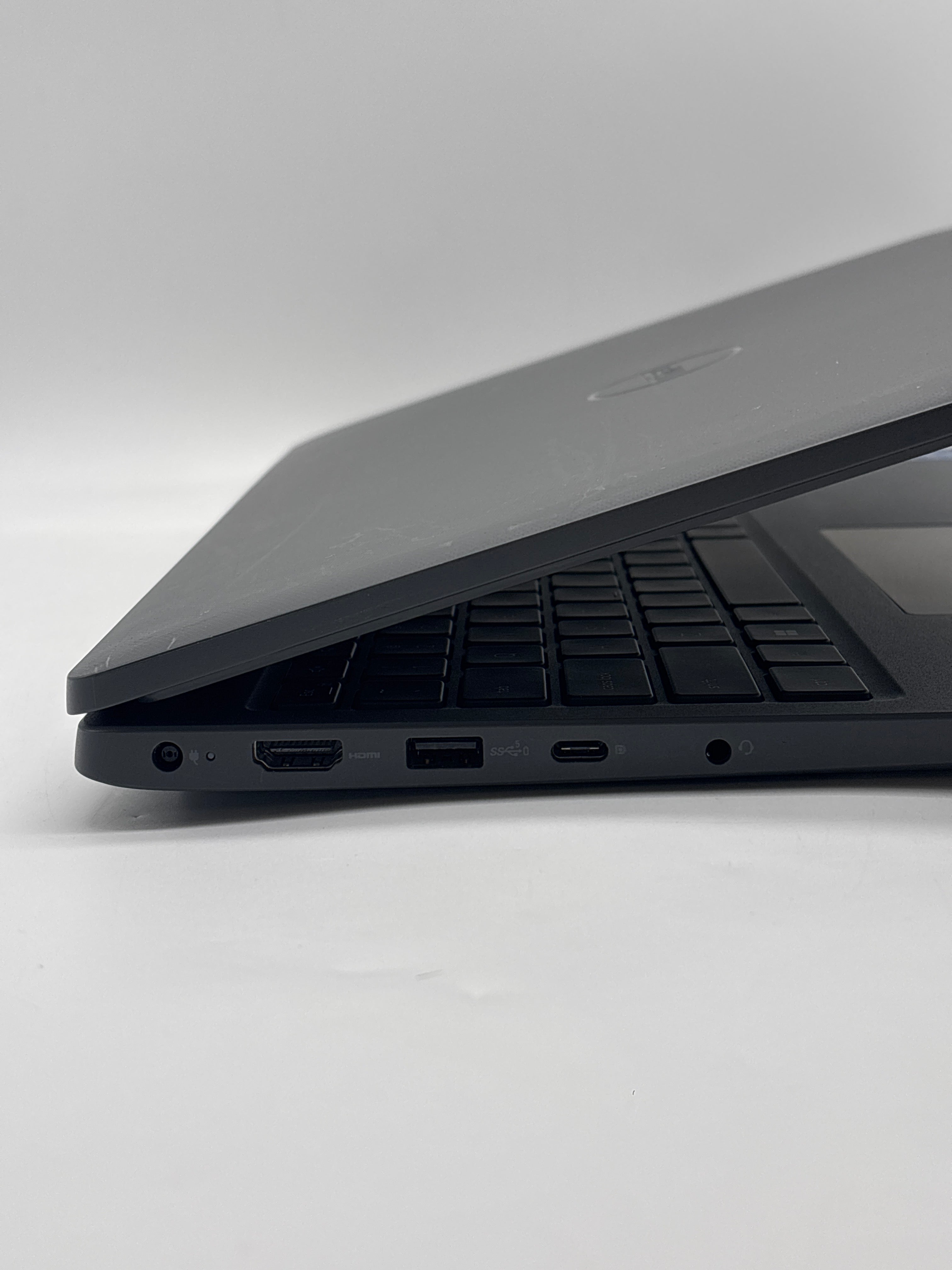 Dell Latitude 3550 i5-1335U 16GB RAM 512GB SSD Used