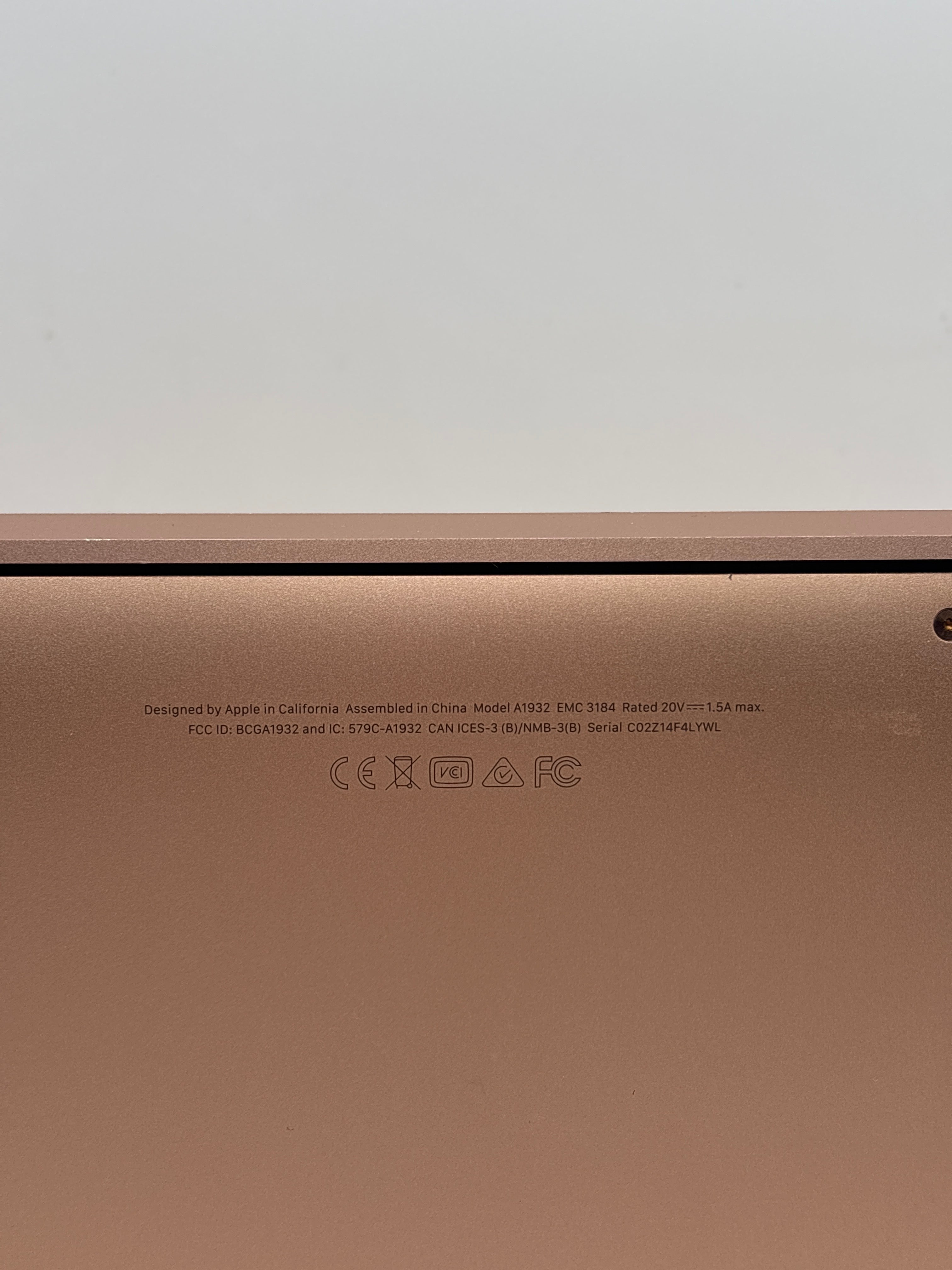 Apple MacBook Air 13" A1932 i5 8GB RAM 128GB SSD