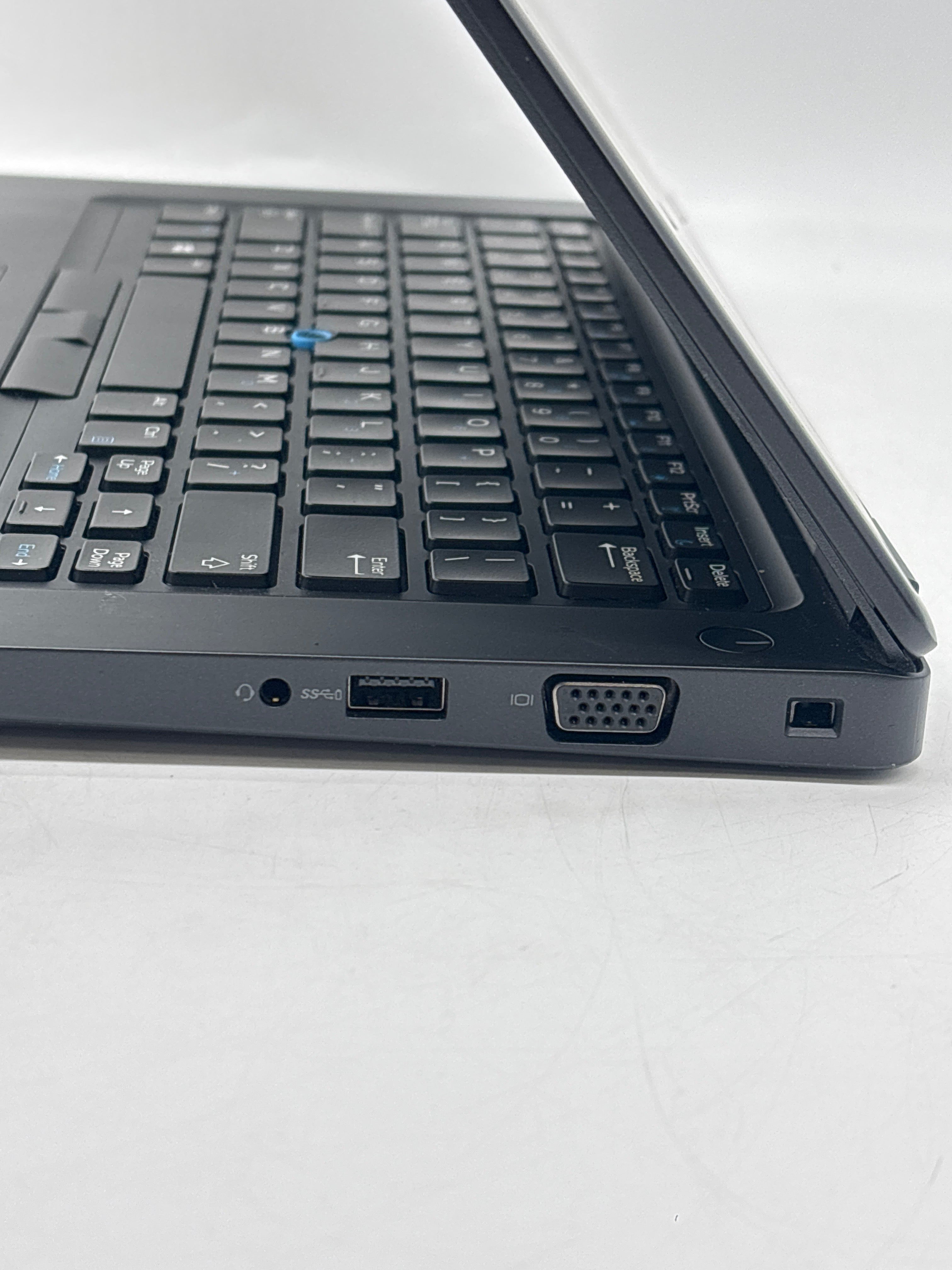 Dell Latitude 5490 Core i5-8250U 8GB RAM NO HDD - For Parts (Read)