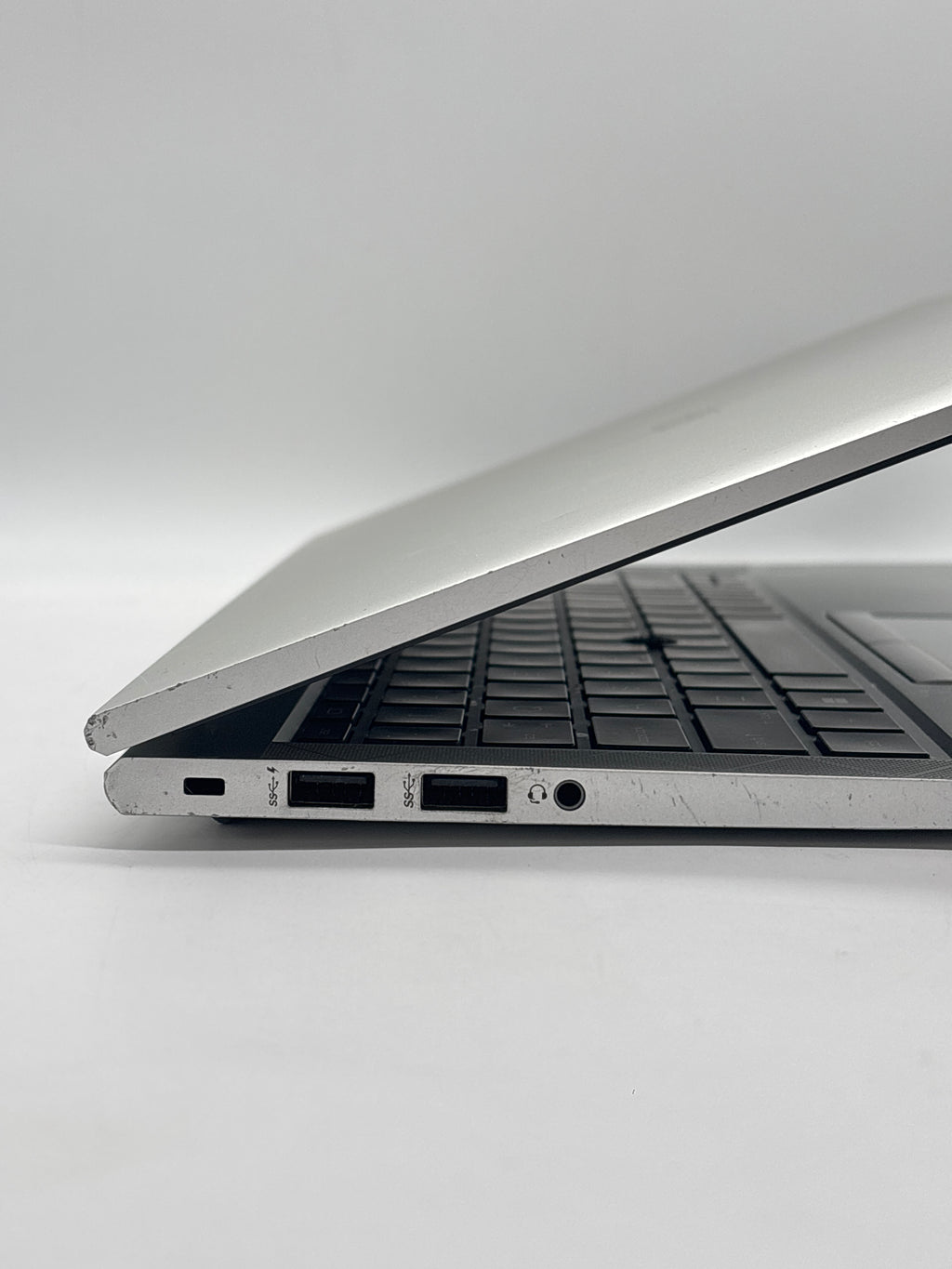 HP Elitebook 840 G8 i7-1185G7 16GB RAM 512GB SSD - For Parts (Read DESC)