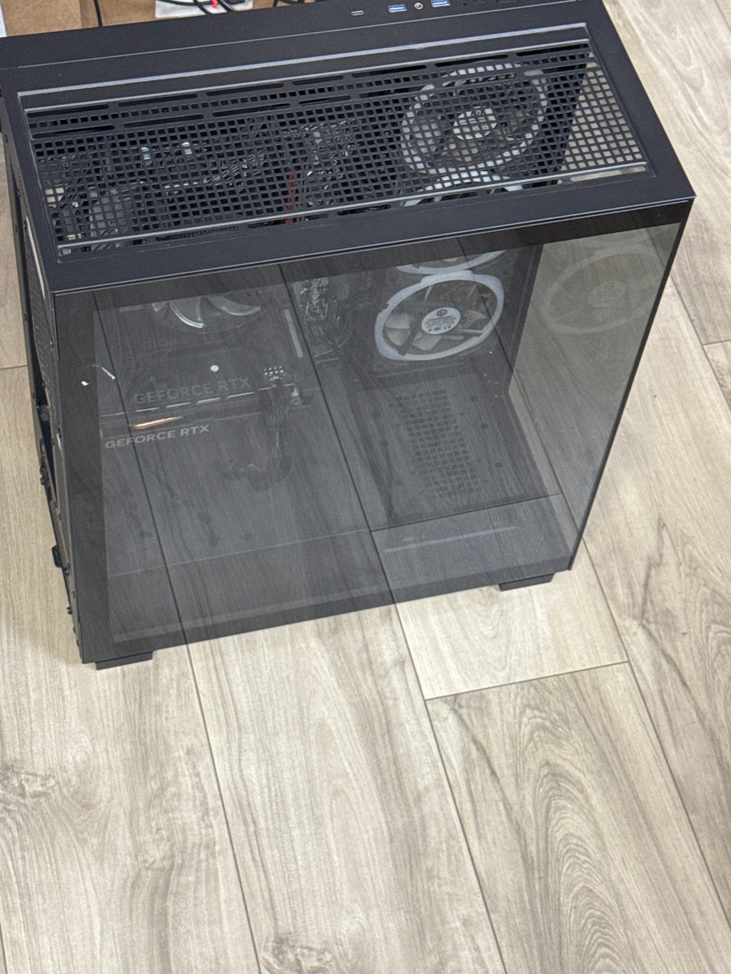 Custom Gaming PC i5-14400F 16GB RAM 1TB SSD RTX 4060 Black - Used