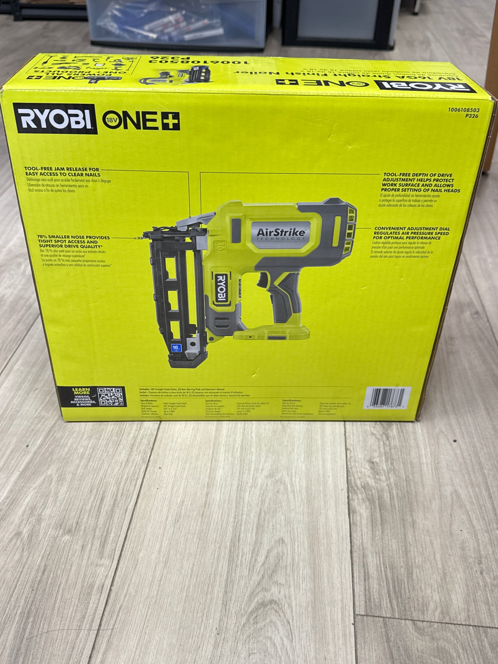 Ryobi P326 ONE+ 18V 18-Gauge Cordless Brad Nailer - New