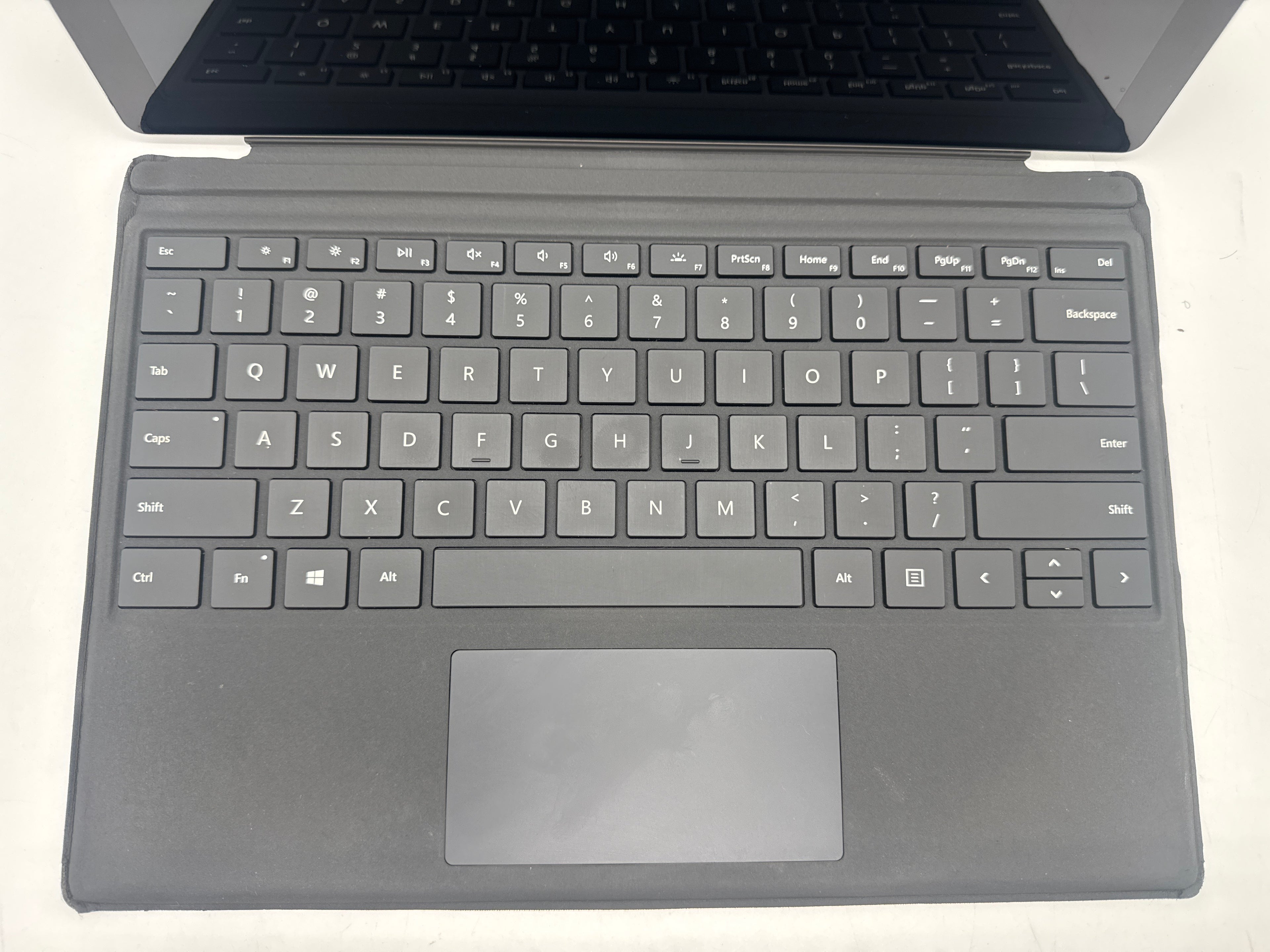 Microsoft Surface Pro 5 1796 i5-8350U 8GB RAM 256GB SSD - Bad Battery