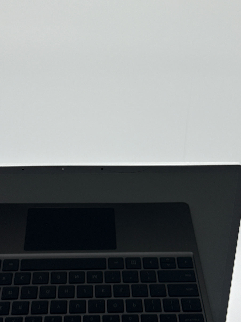Microsoft Surface Laptop Go i5-1035G1 8GB RAM 128GB SSD